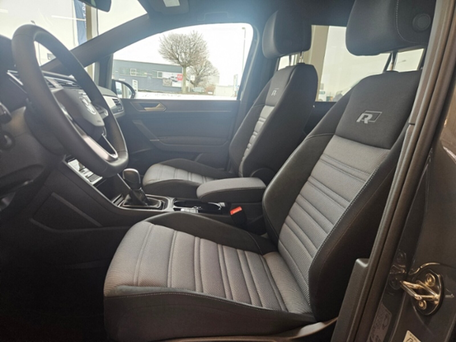 Volkswagen Touran – Bild 9
