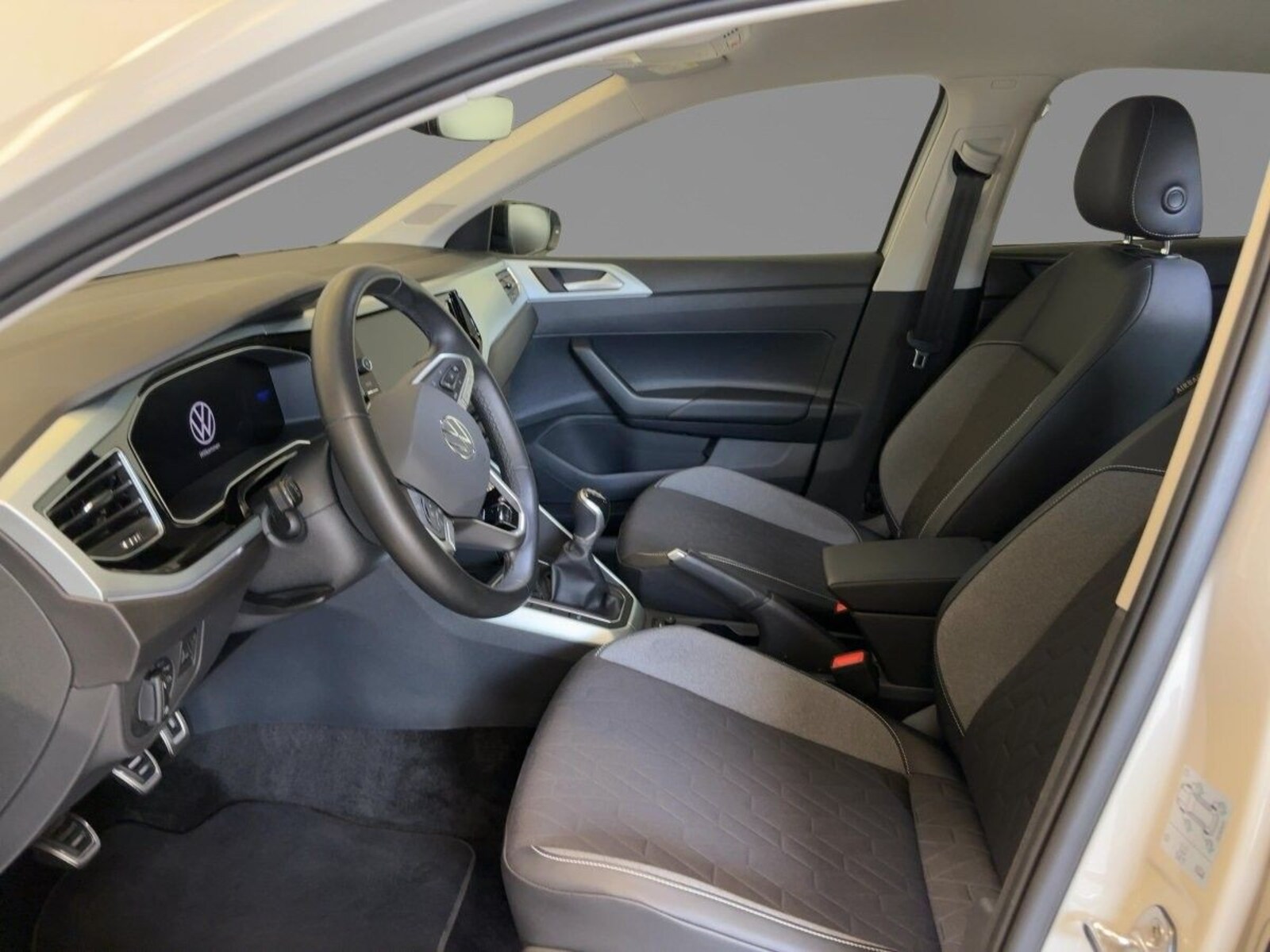 Volkswagen Polo – Bild 6