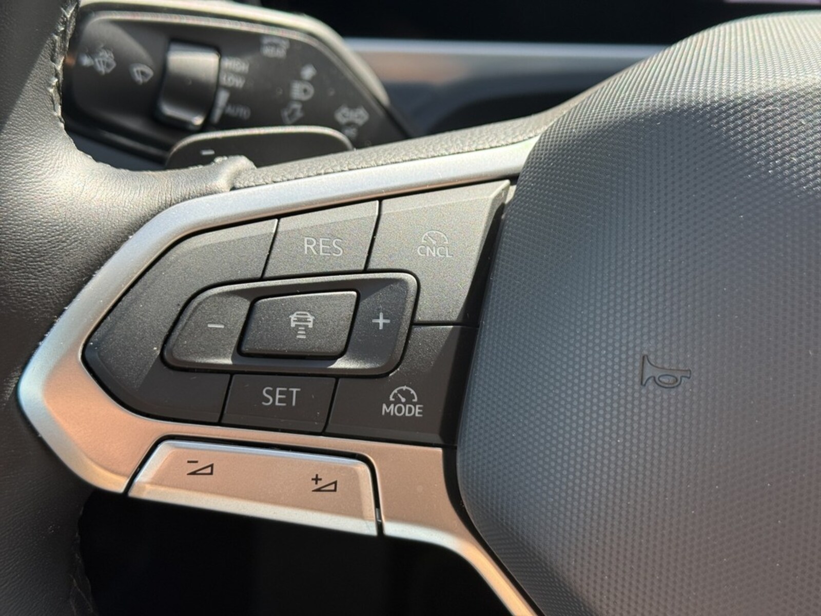 Volkswagen Passat – Bild 12