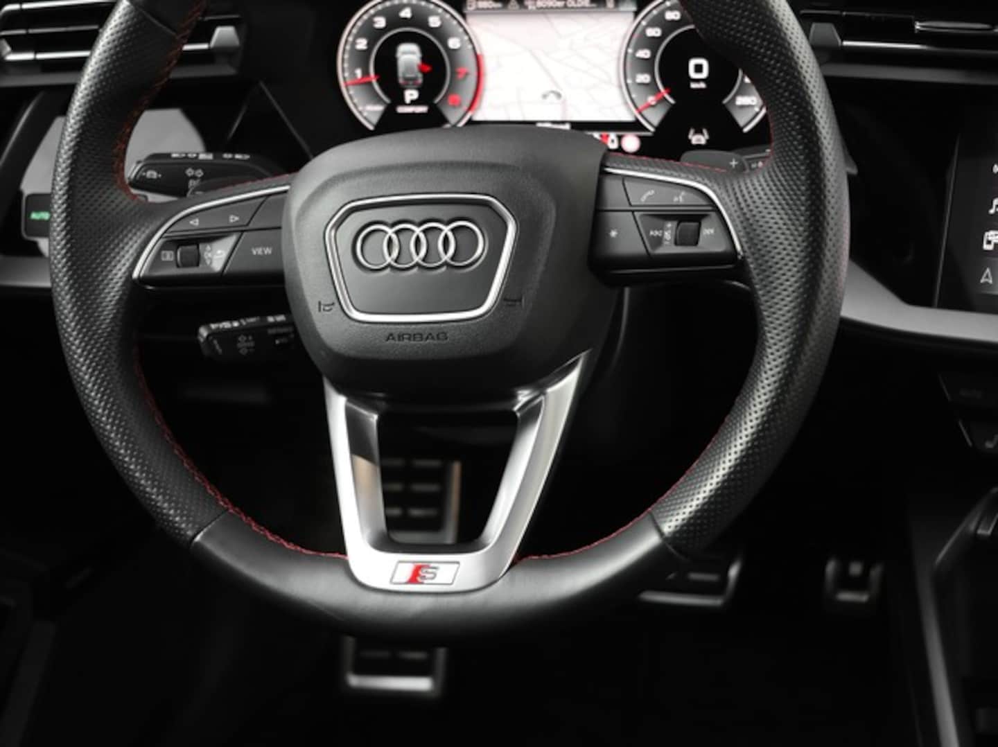 Bild über Audi A3 Sportback S line 35 TFSI S tronic - für weitere Informationen kontaktieren Sie den Audi Partner