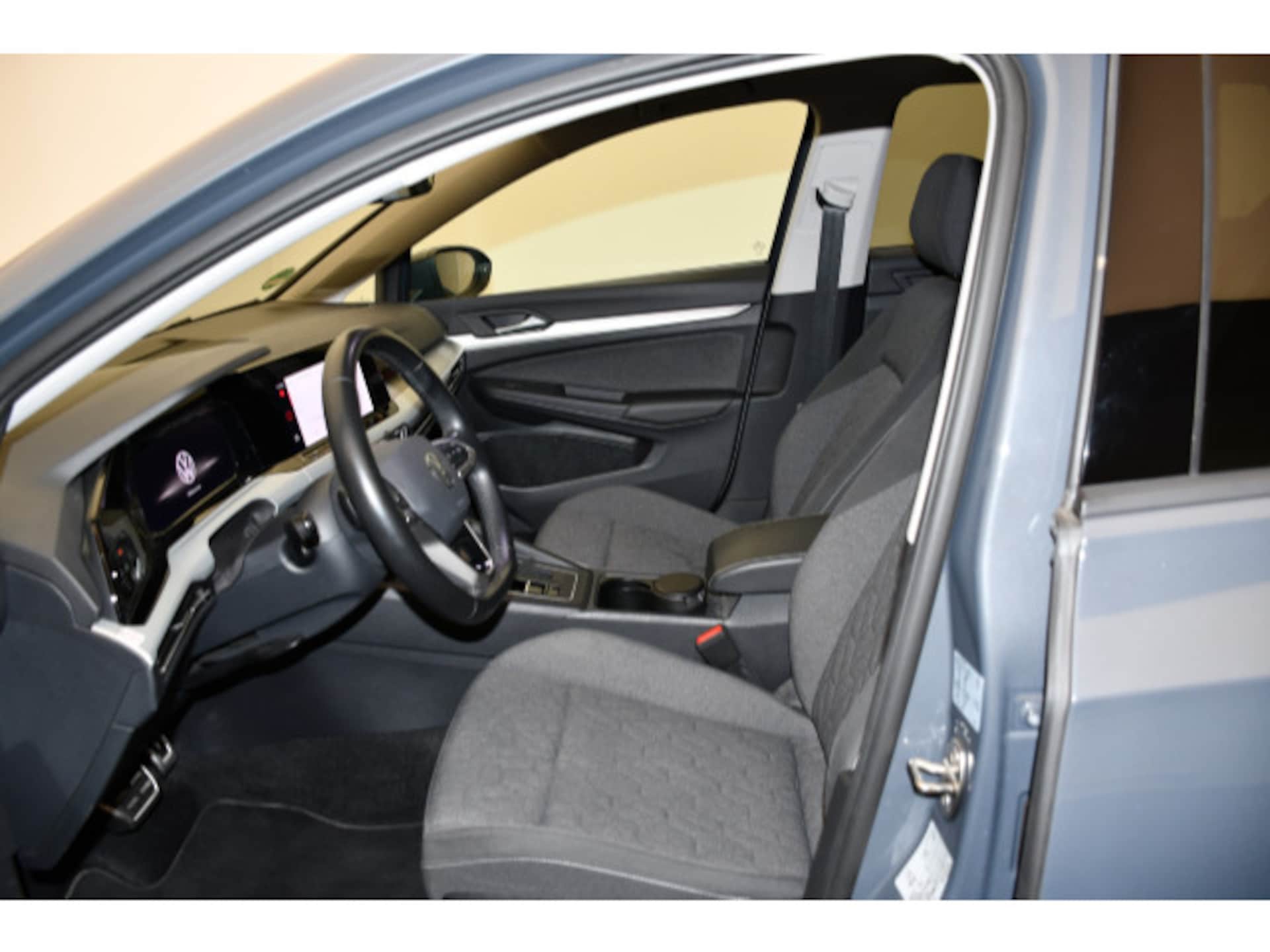 Volkswagen Golf MOVE