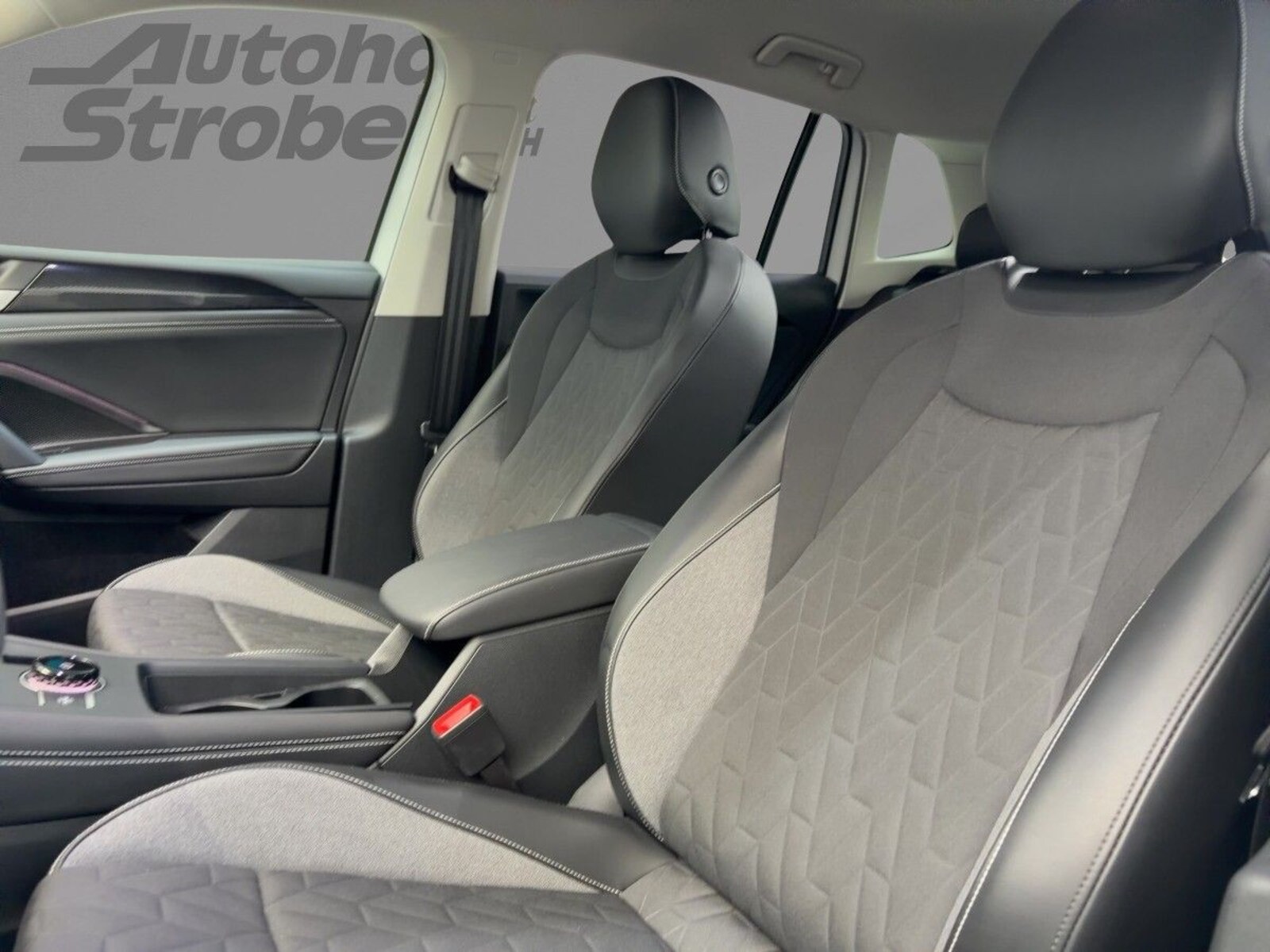 Volkswagen Tiguan – Bild 9