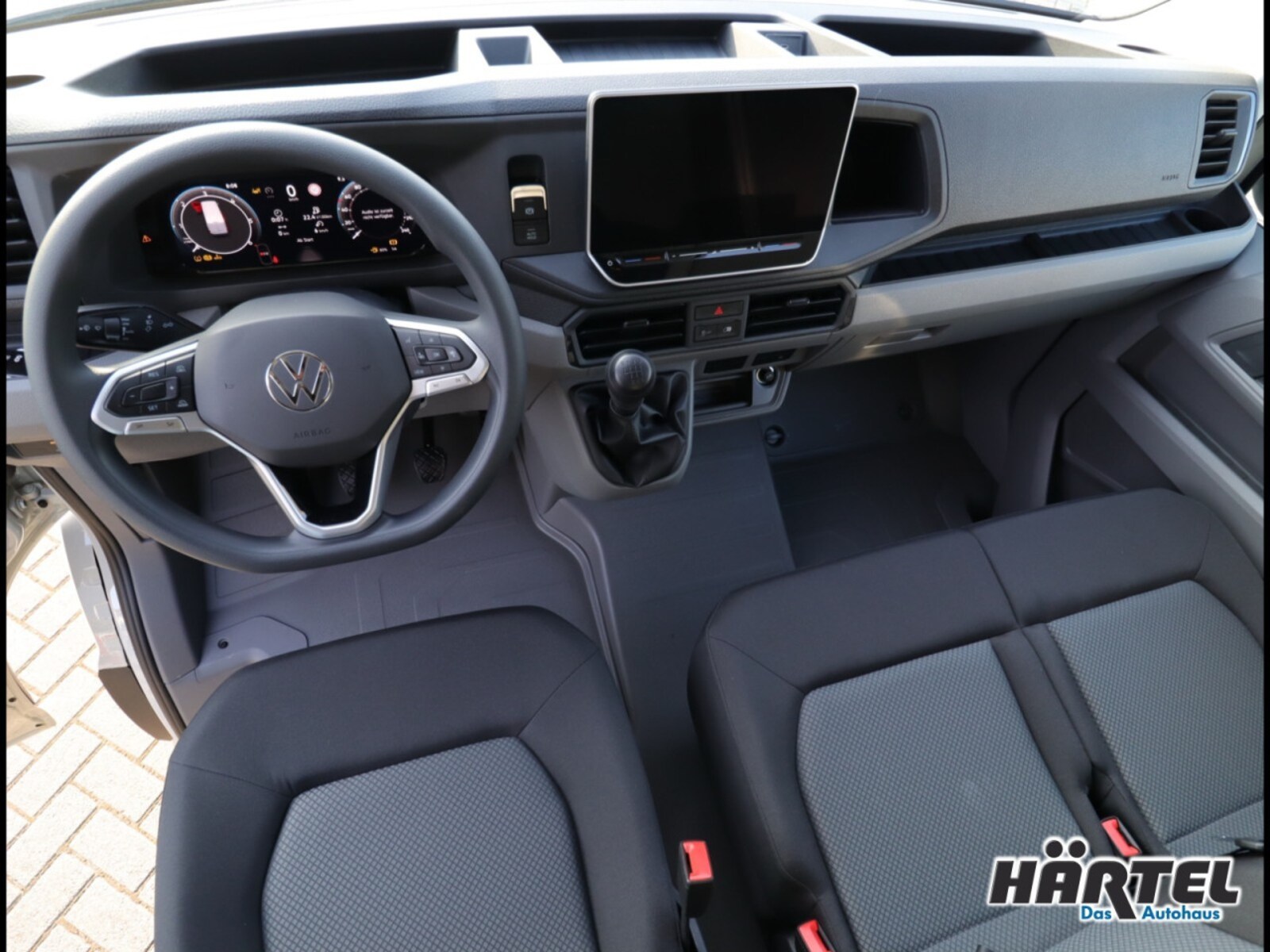 Volkswagen Crafter Kasten mittlerer Radstand – Bild 9