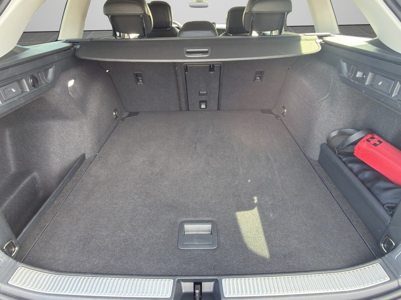 Volkswagen Passat – Bild 16