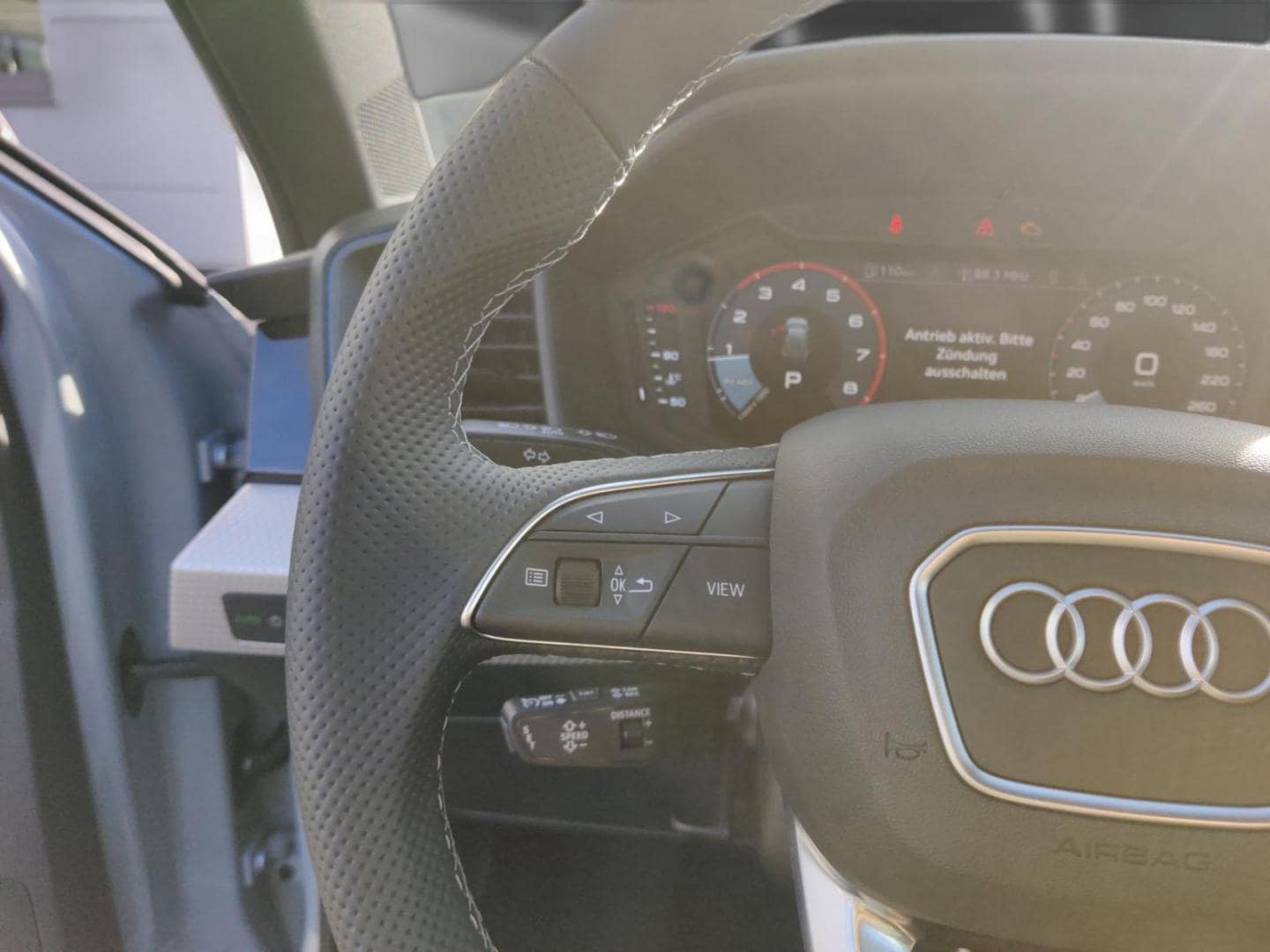 Bild über Audi A1 allstreet 35 TFSI S tronic - für weitere Informationen kontaktieren Sie den Audi Partner