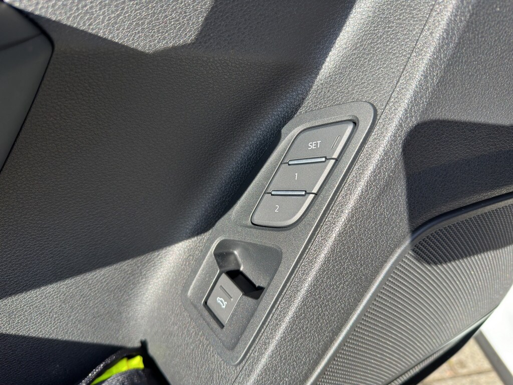 Image about Audi Q3 S line 35 TFSI S tronic
