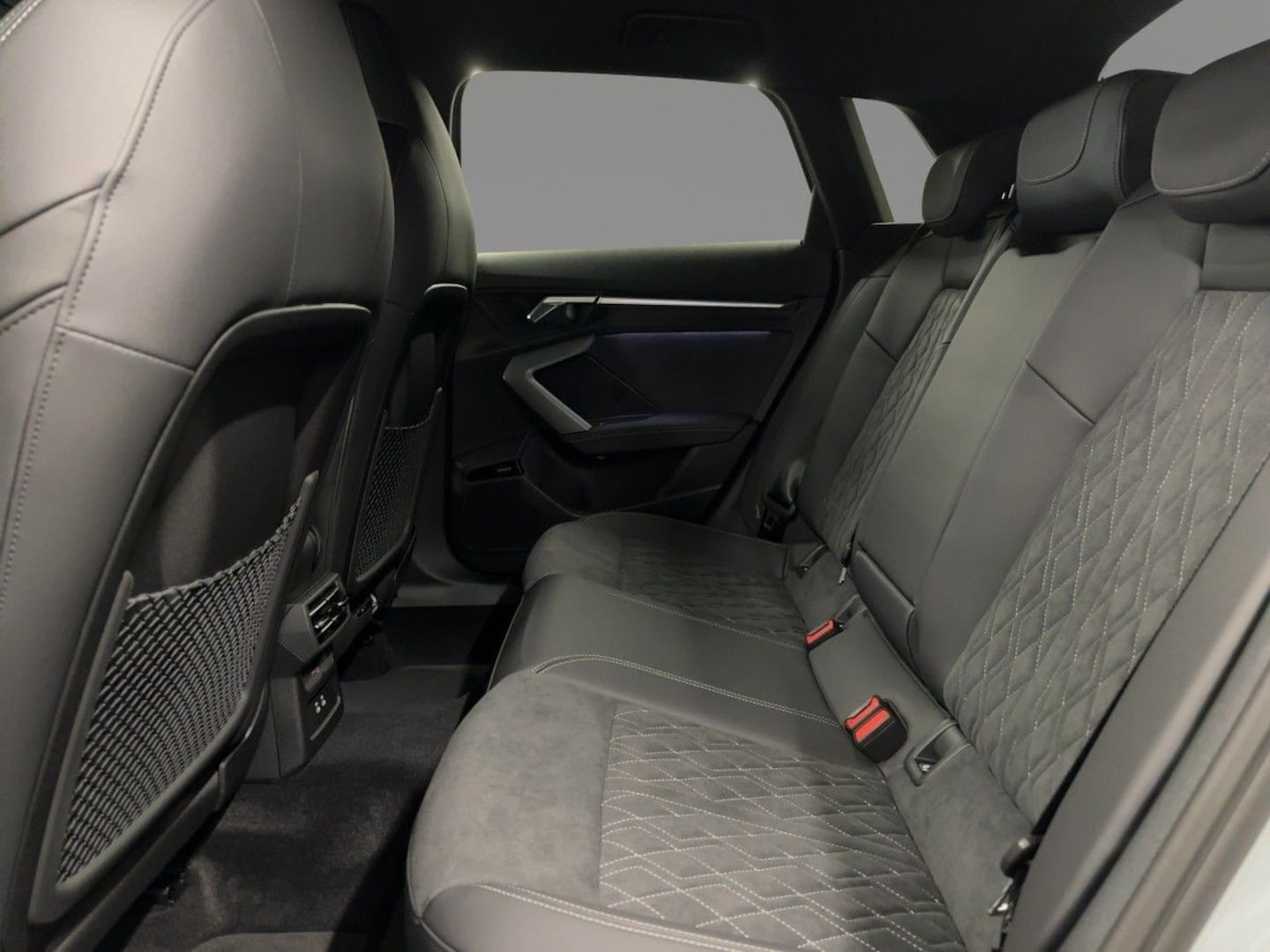 Bild über Audi A3 allstreet TFSI e TFSI e 150 kW S tronic - für weitere Informationen kontaktieren Sie den Audi Partner