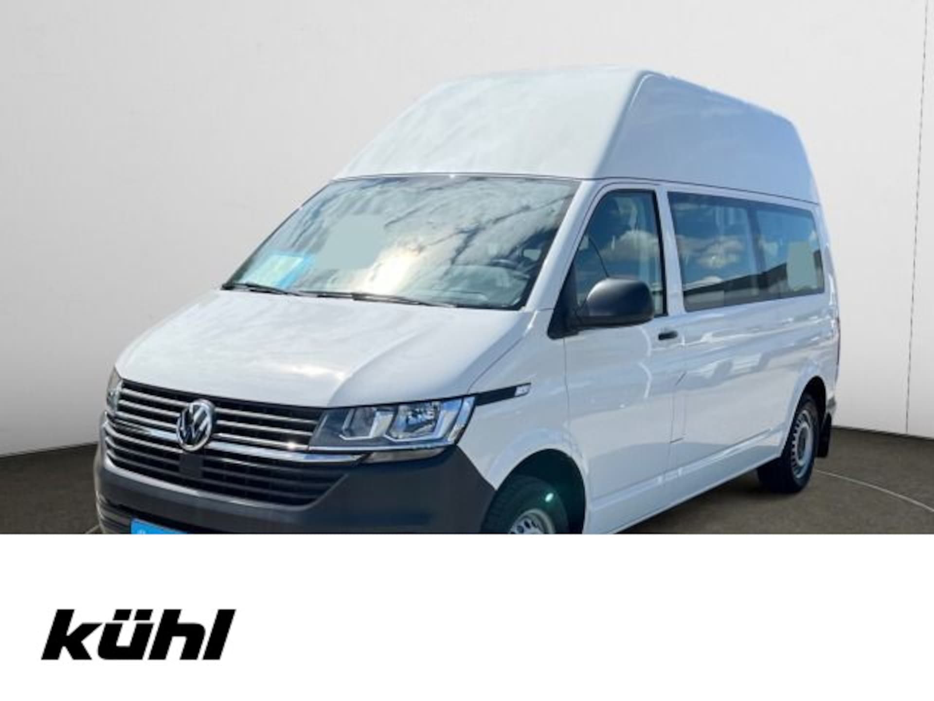 Volkswagen T6.1 Transporter Kombi langer Radstand