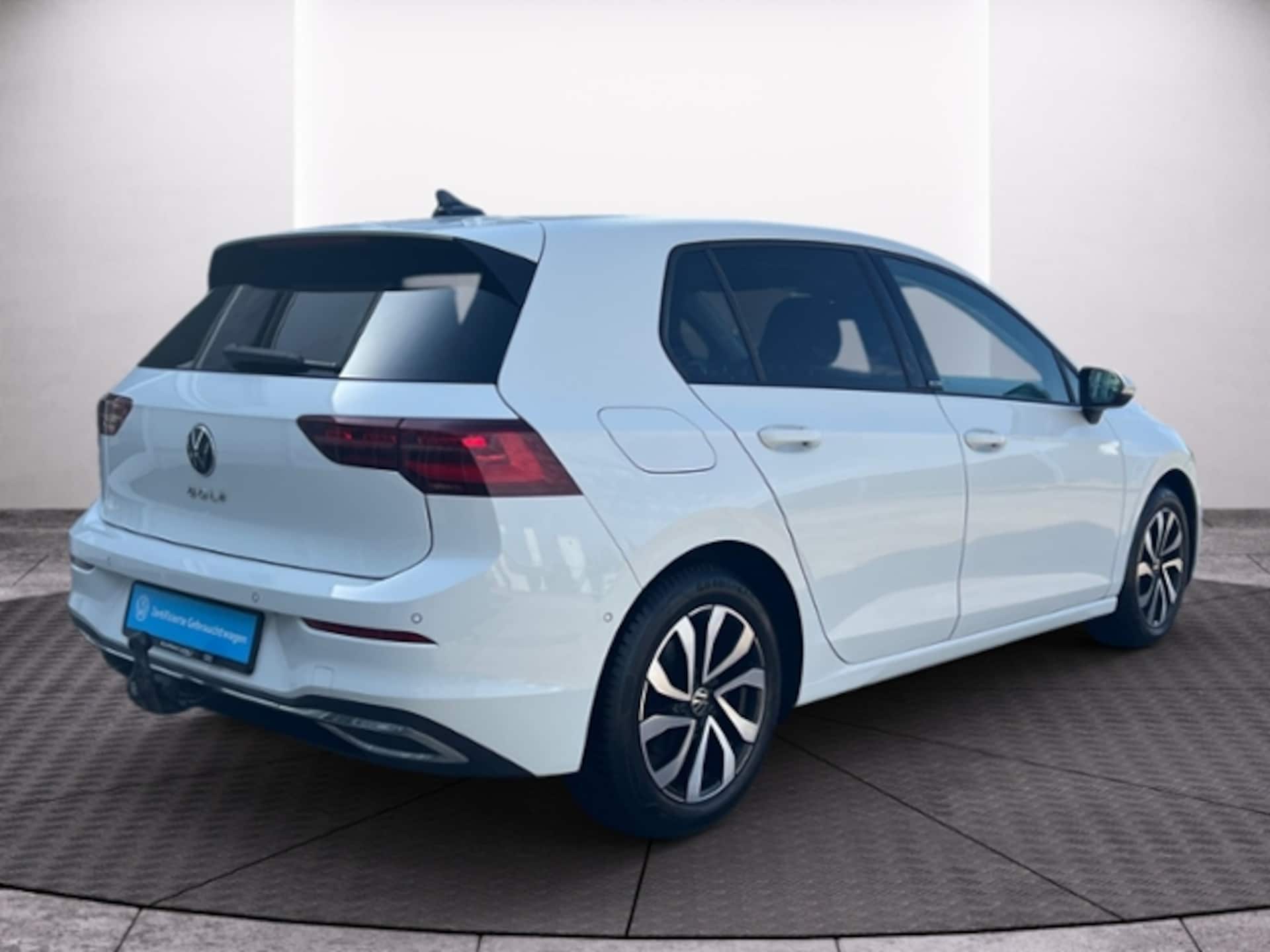 Volkswagen Golf Active