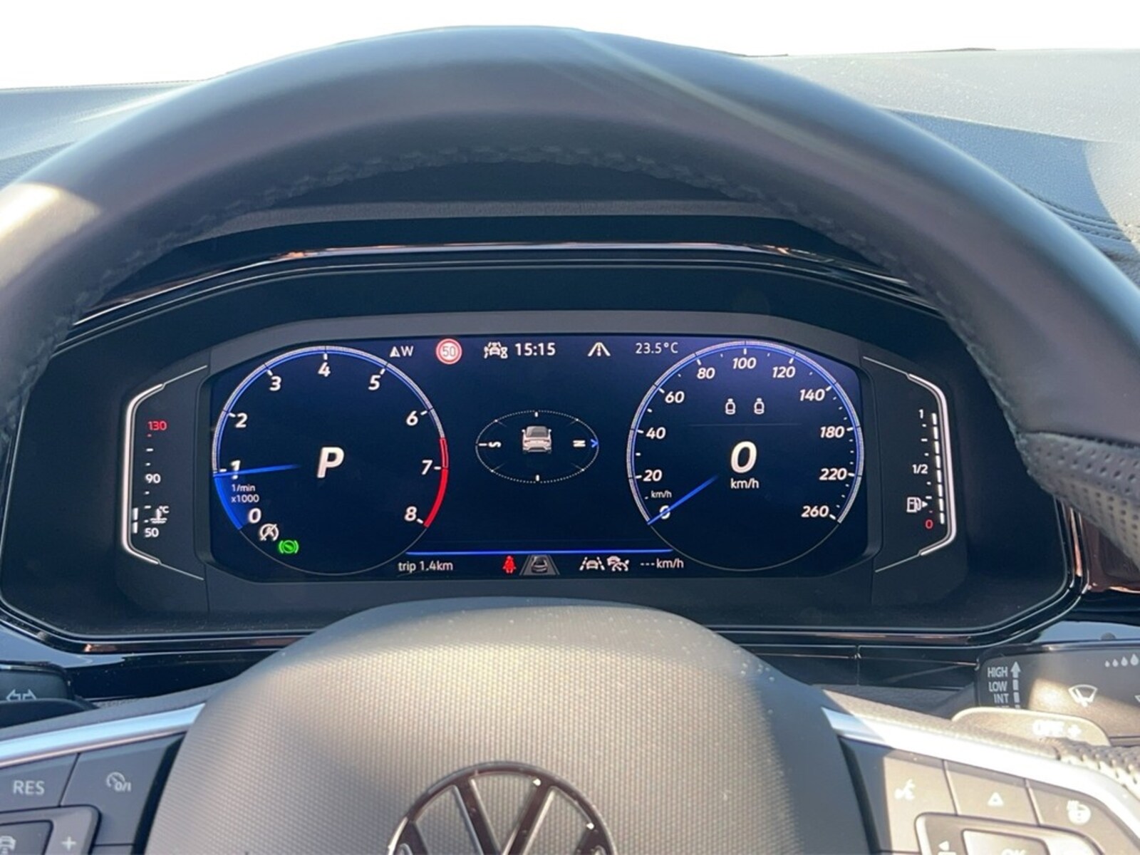 Volkswagen T-Roc Cabriolet – Bild 15