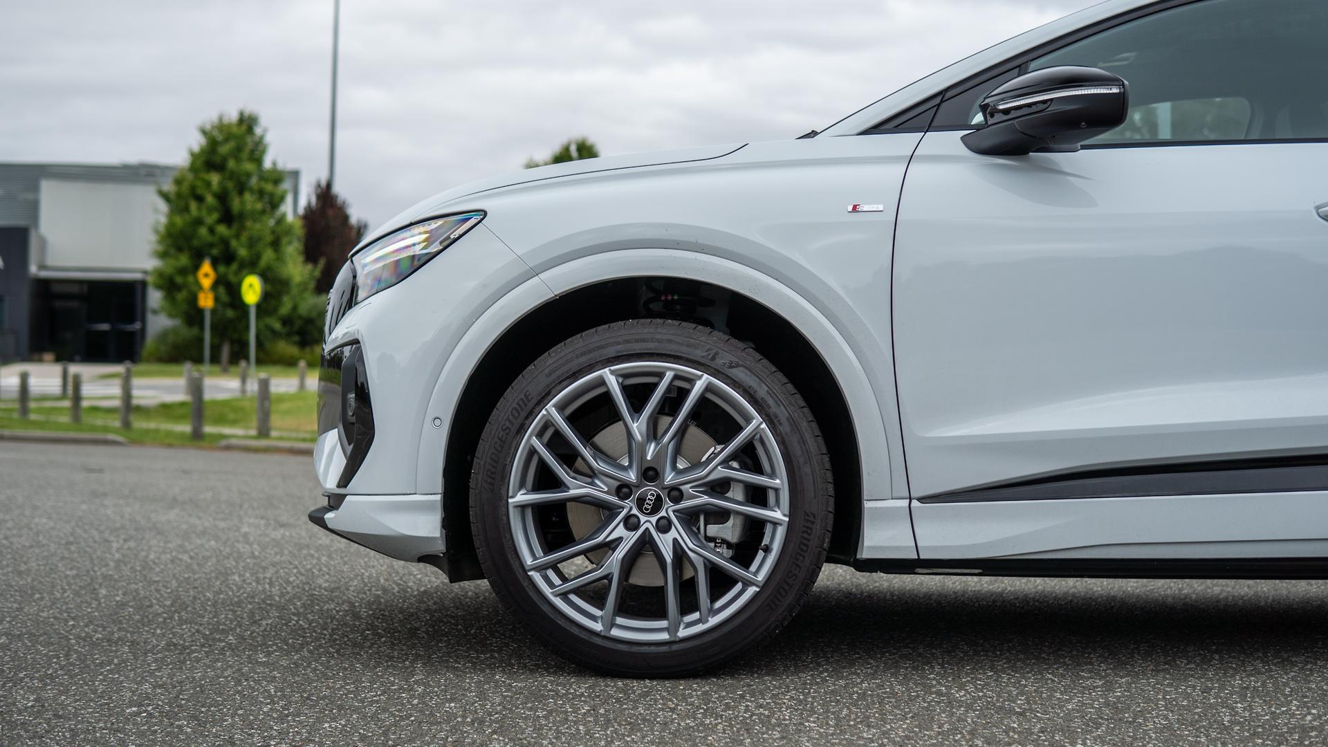 Image about Audi Q4 Sportback e-tron 55 e-tron quattro kW