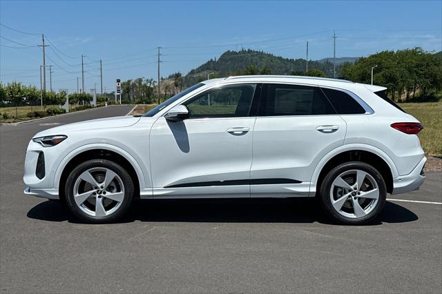 2025 Audi Q5 Premium Plus - Photo 6
