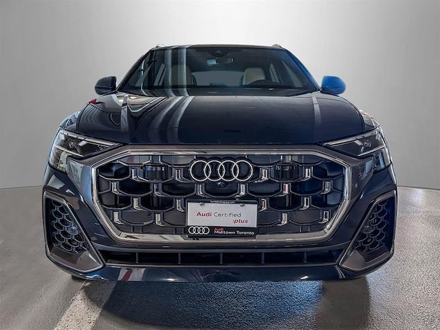 2025 Audi Q8