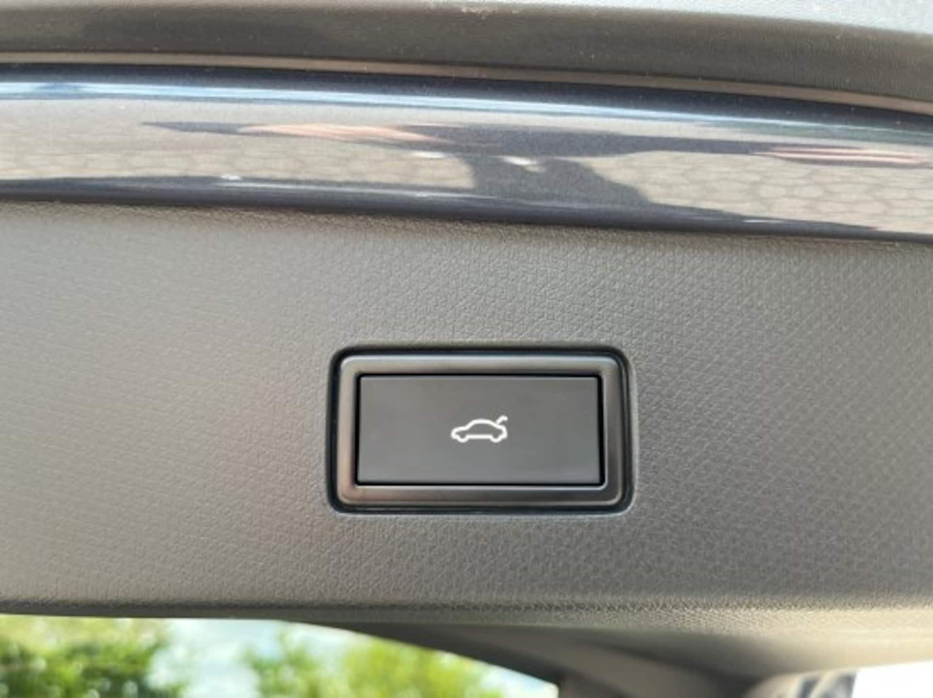 CUPRA Tavascan VZ