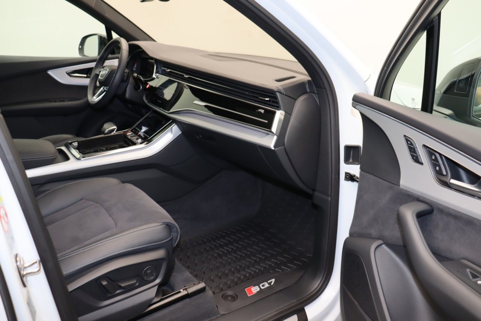 Audi SQ7 – Bild 14