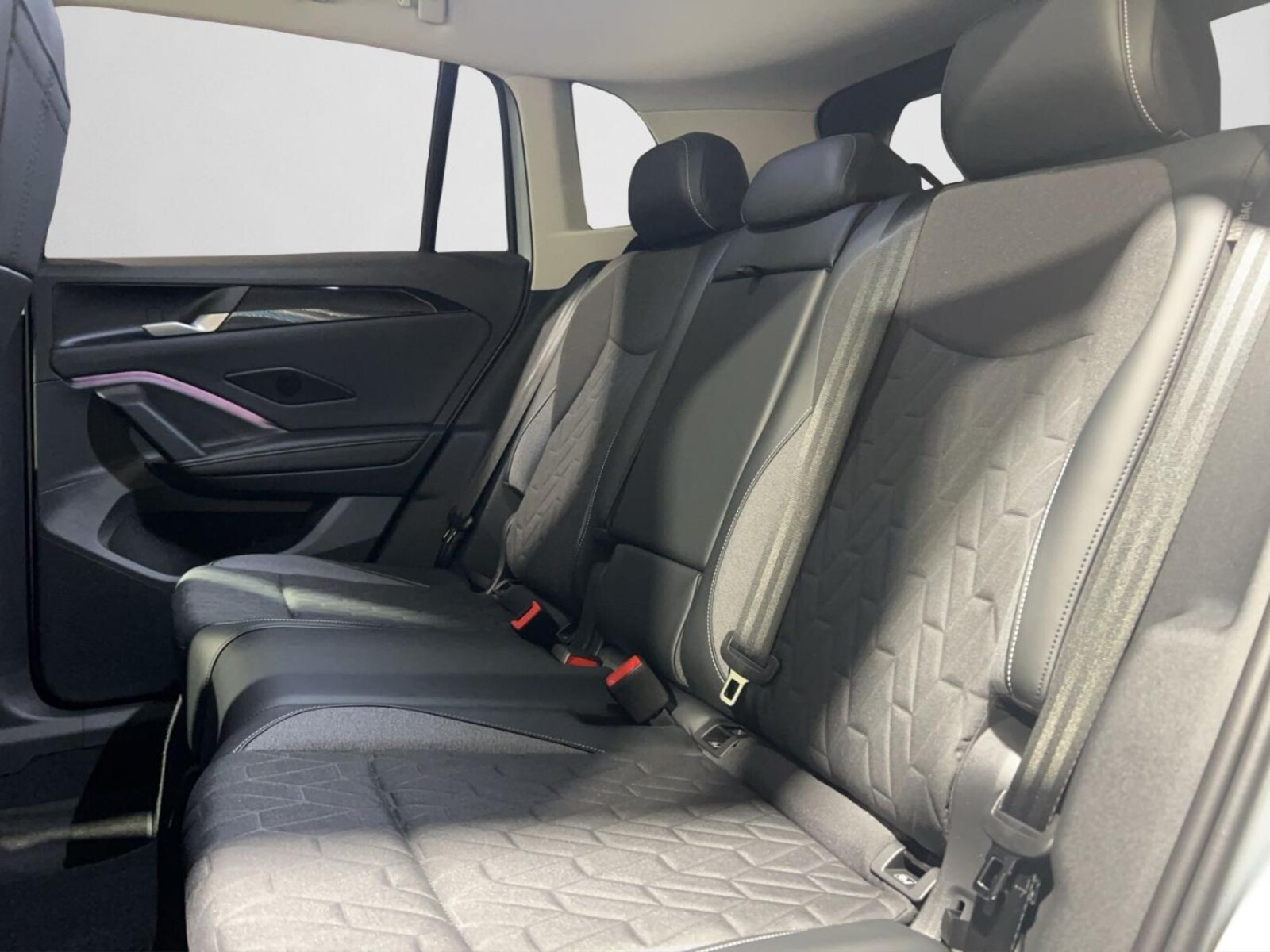Volkswagen Tiguan – Bild 14