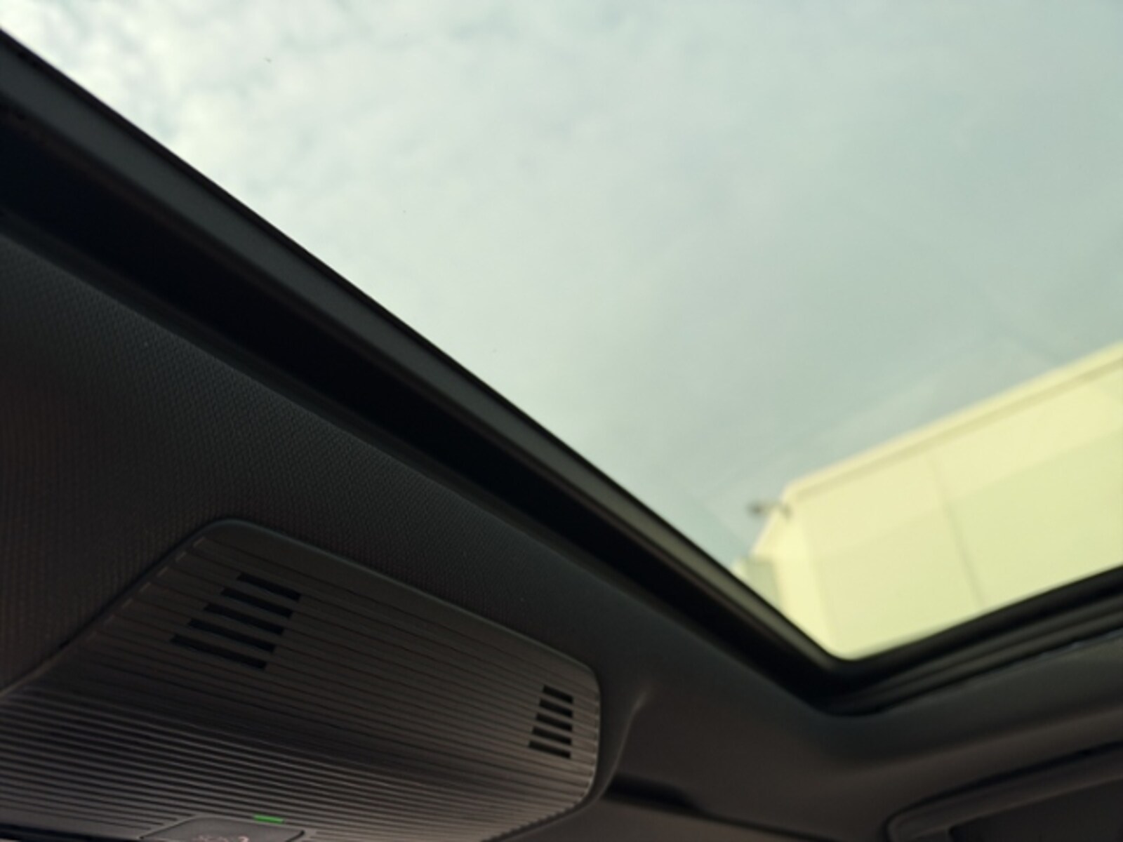 Volkswagen T-Roc – Bild 21