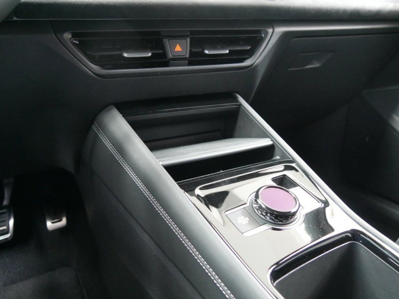 Volkswagen Tiguan – Bild 12