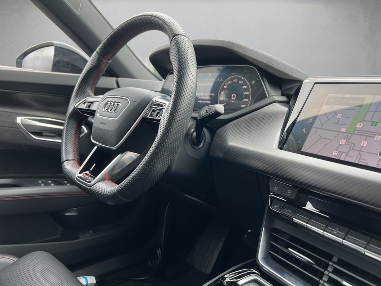 Bild über Audi RS e-tron GT e-tron quattro - für weitere Informationen kontaktieren Sie den Audi Partner