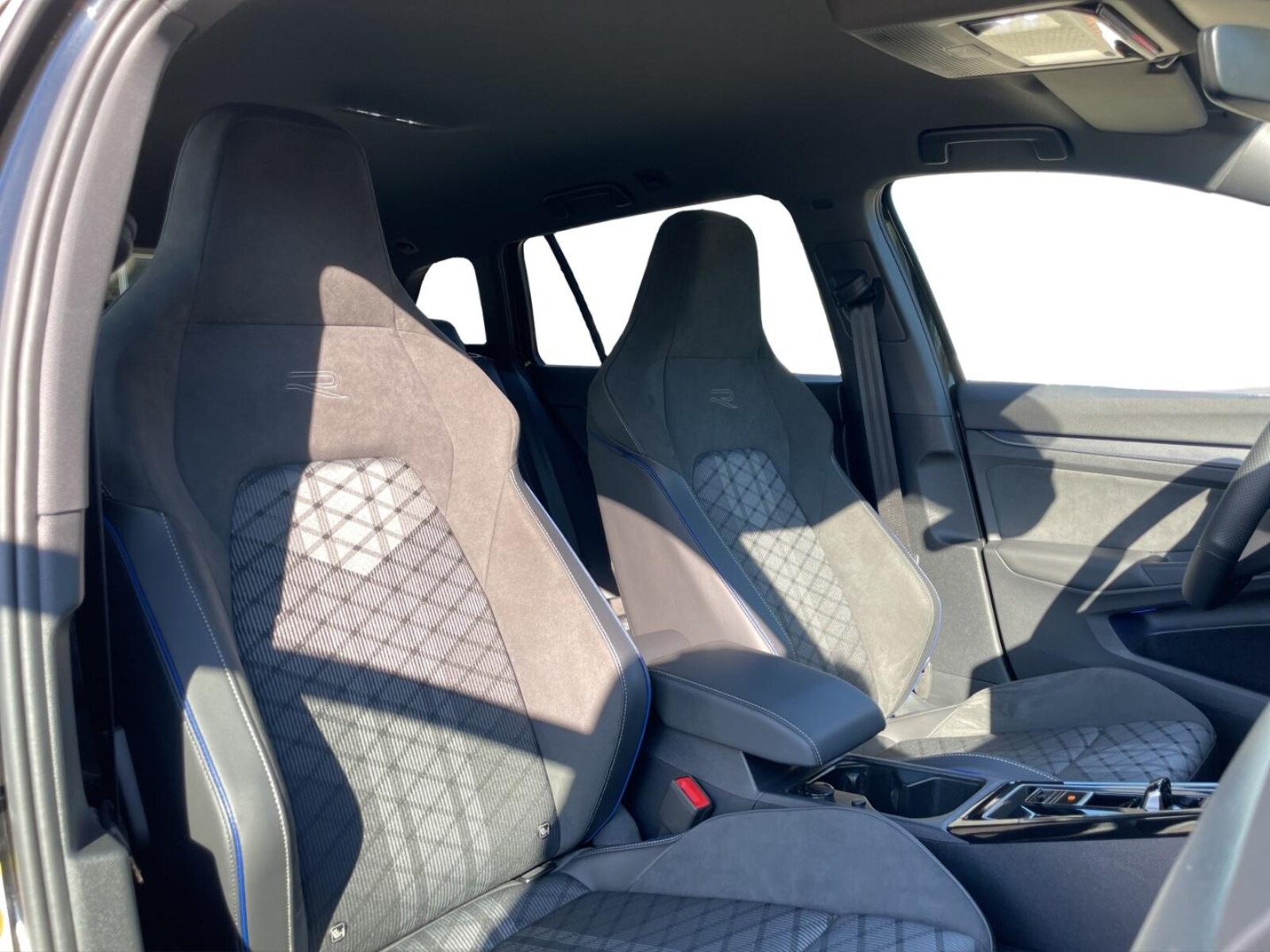 Volkswagen Golf Variant – Bild 17