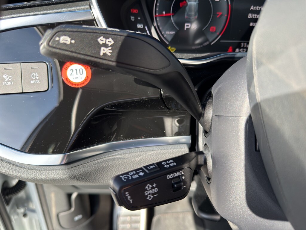 Image about Audi Q3 S line 35 TFSI S tronic