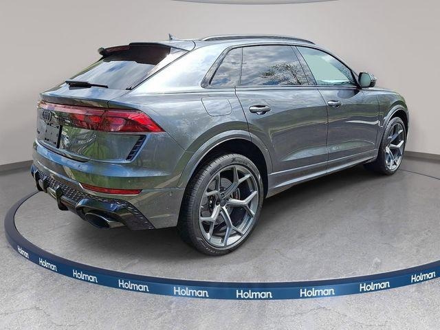 2026 Audi RS Q8 SUV performance