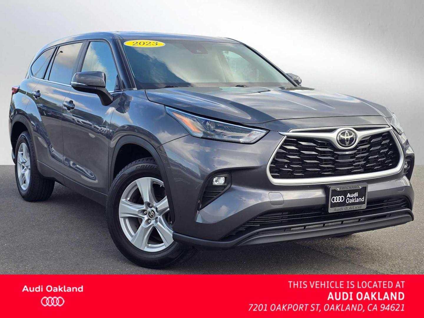 2023 Toyota Highlander LE