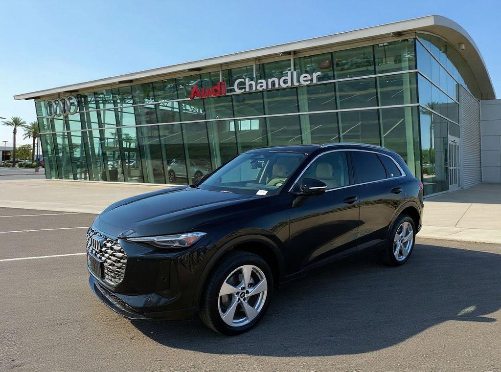 2026 Audi Q5 Premium Plus quattro's photo
