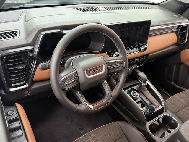 2025 GMC Canyon