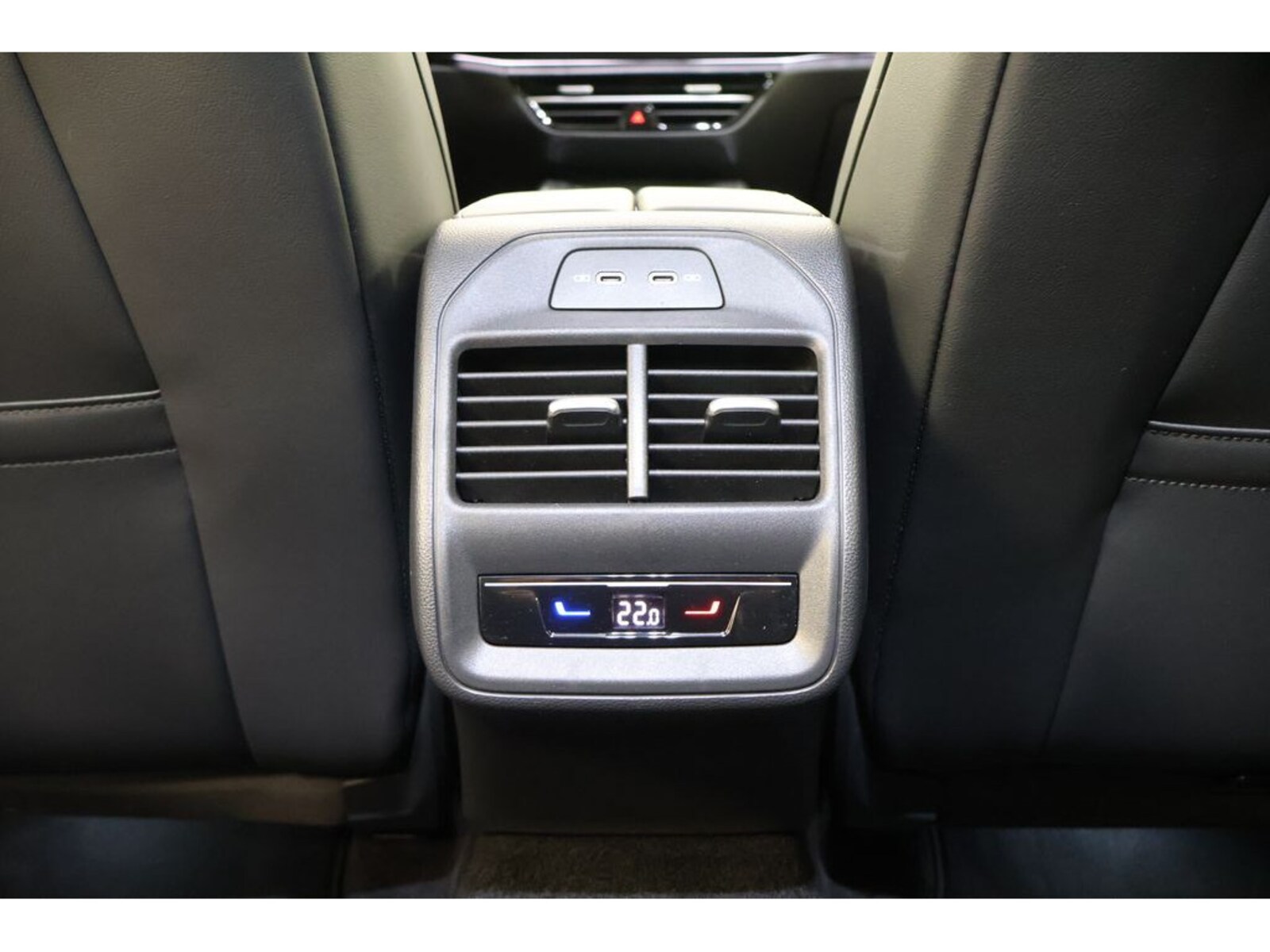 Volkswagen Passat – Bild 17