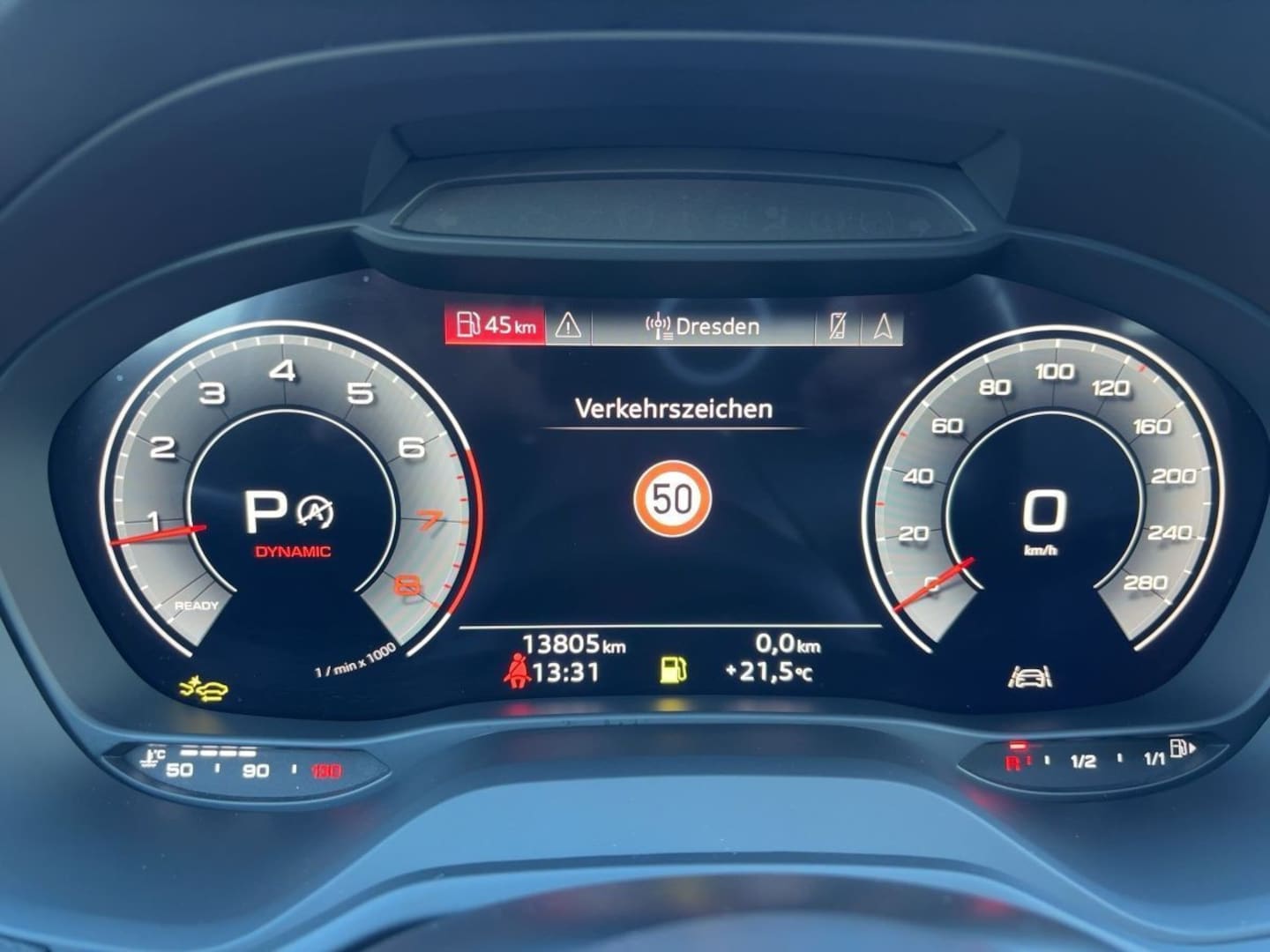 Bild über Audi Q2 advanced 40 TFSI quattro S tronic - für weitere Informationen kontaktieren Sie den Audi Partner