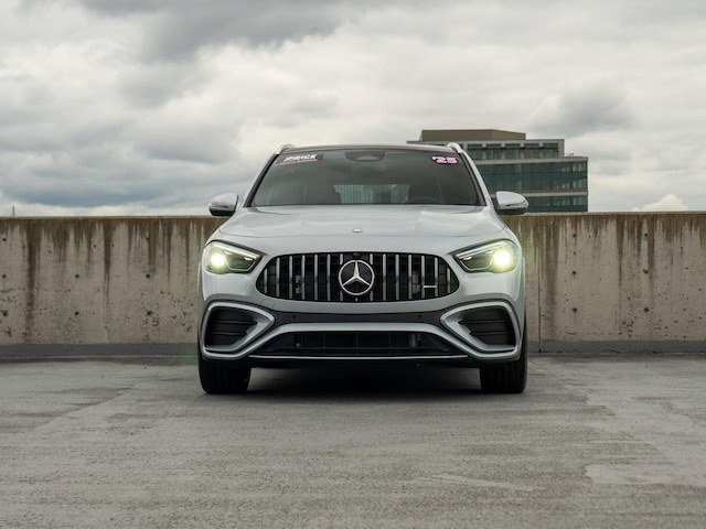 2025 Mercedes-Benz