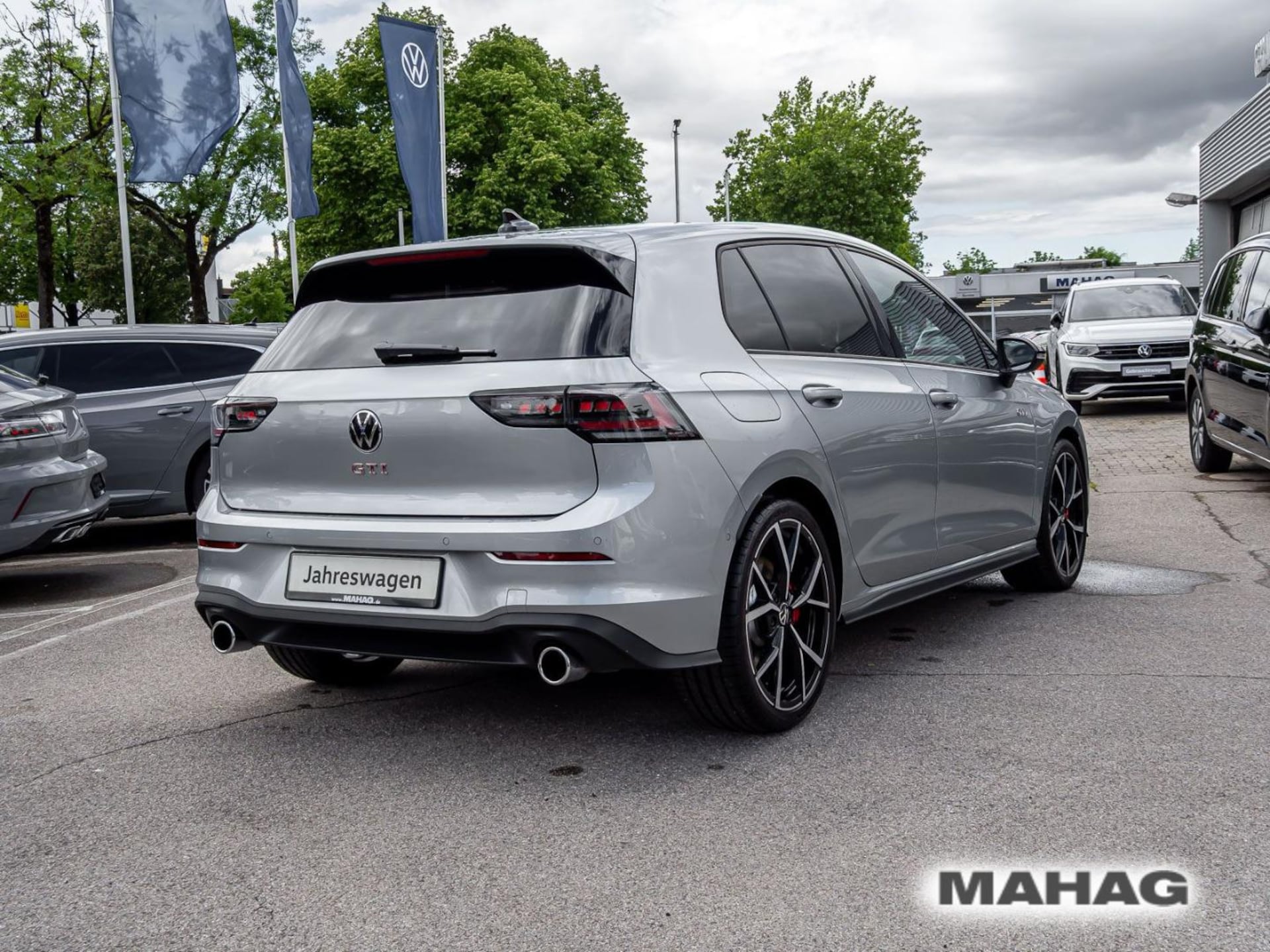 Volkswagen Golf GTI