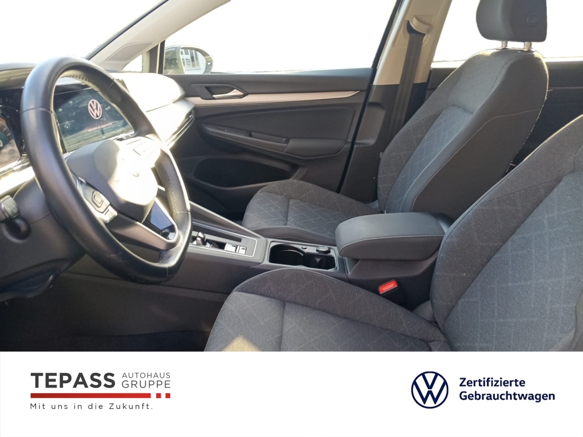 Volkswagen Golf Variant Life