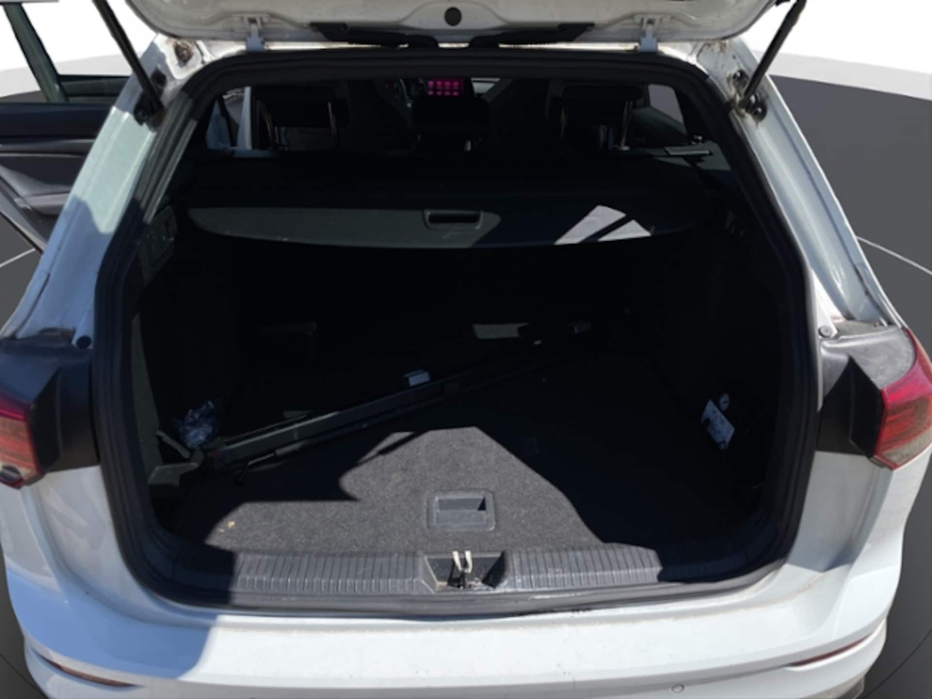 Volkswagen Golf Variant R-Line