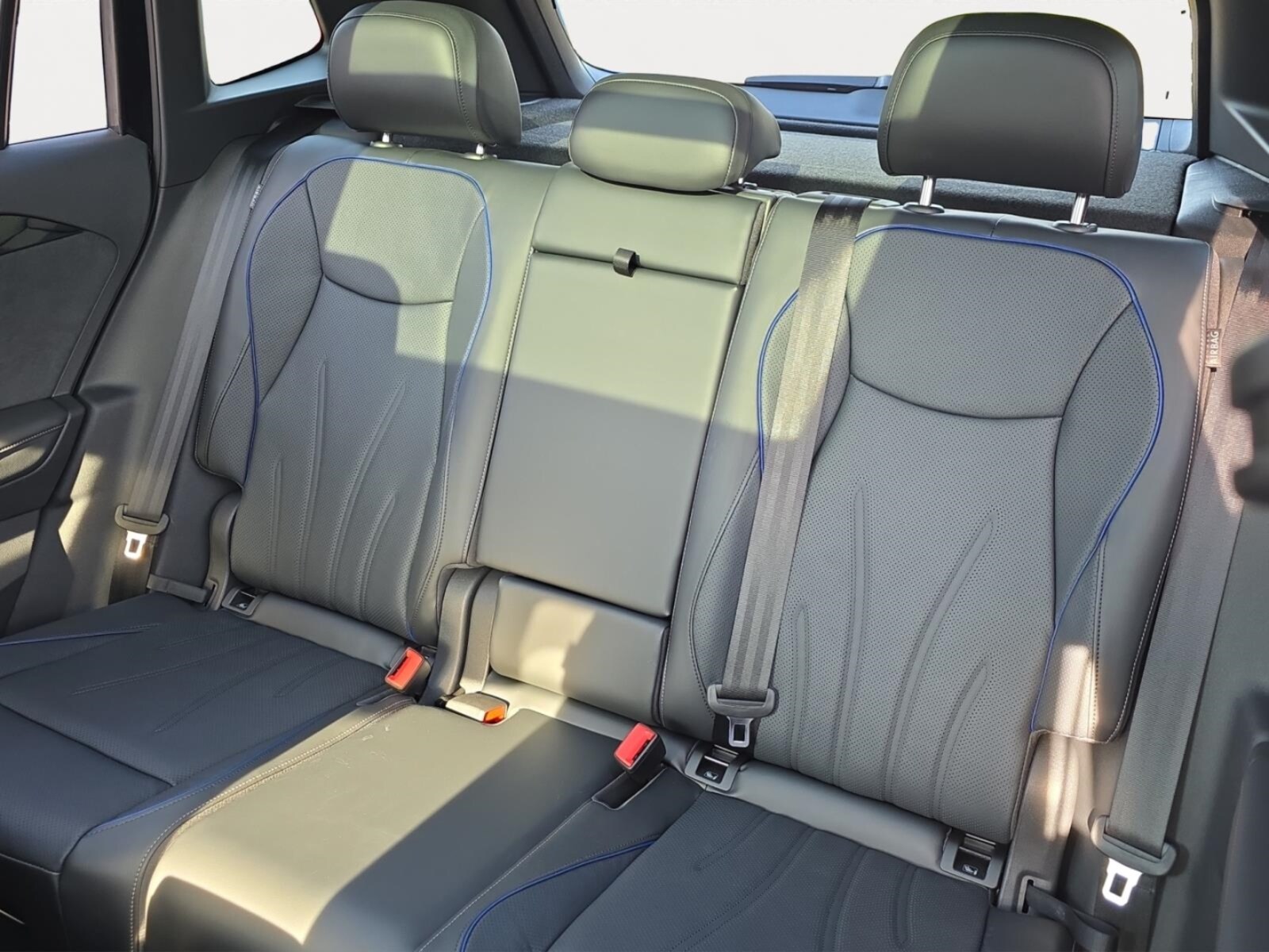 Volkswagen Tiguan – Bild 13