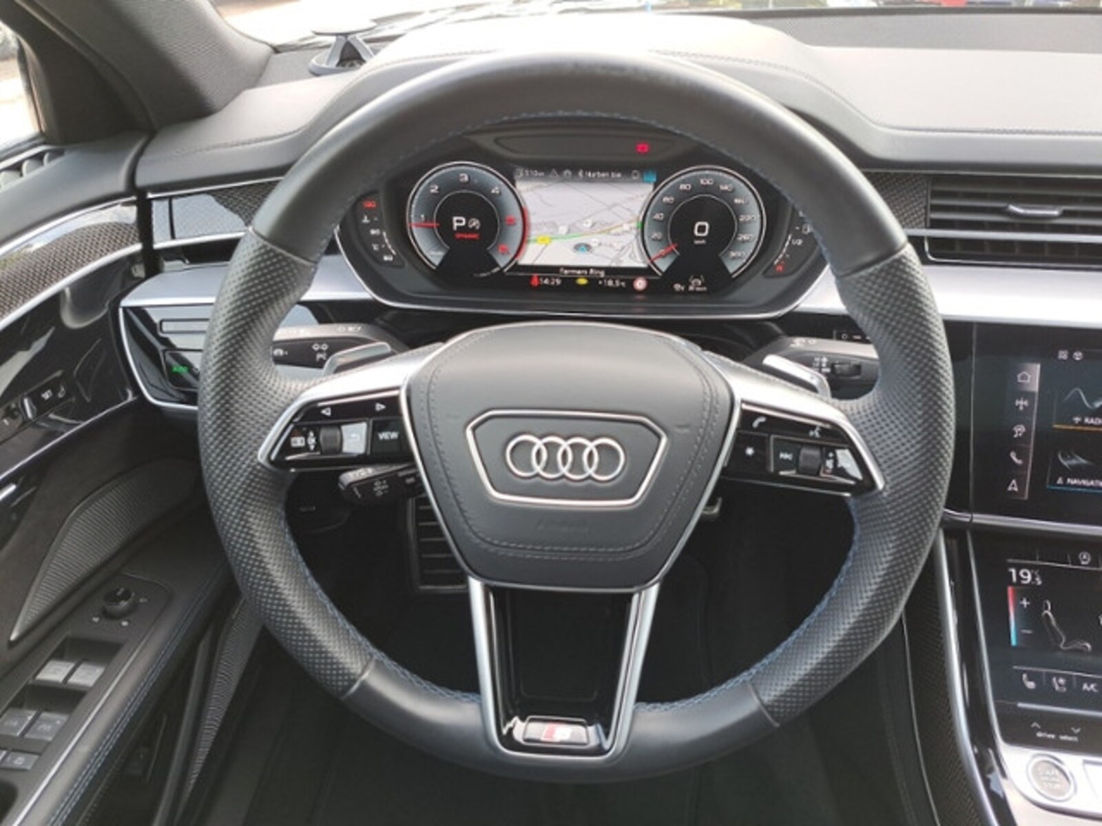 Audi A8 – Bild 16