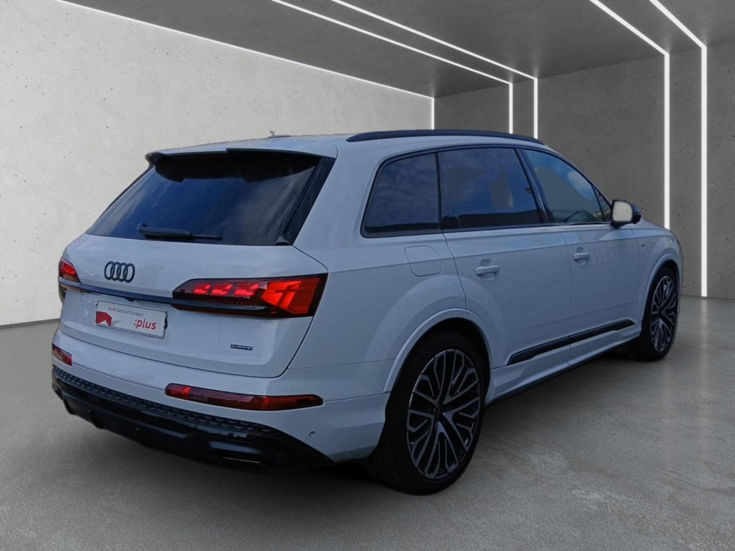 Bild über Audi Q7 SUV S line business TFSI quattro 250 kW tiptronic - für weitere Informationen kontaktieren Sie den Audi Partner