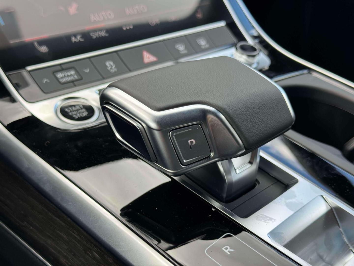 2026 Audi Q7 Premium - Photo 24