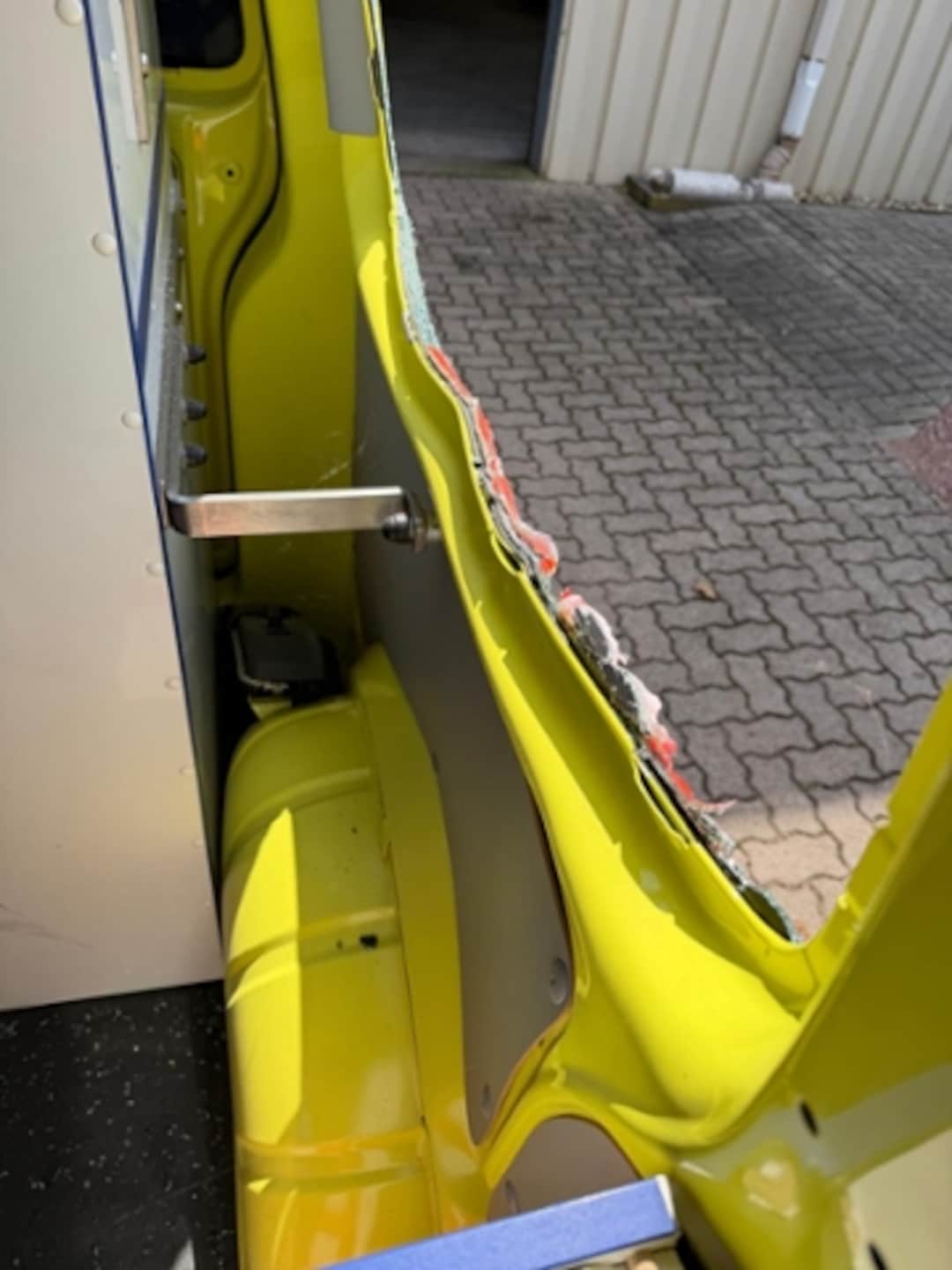 Volkswagen T6 Transporter Kombi kurzer Radstand