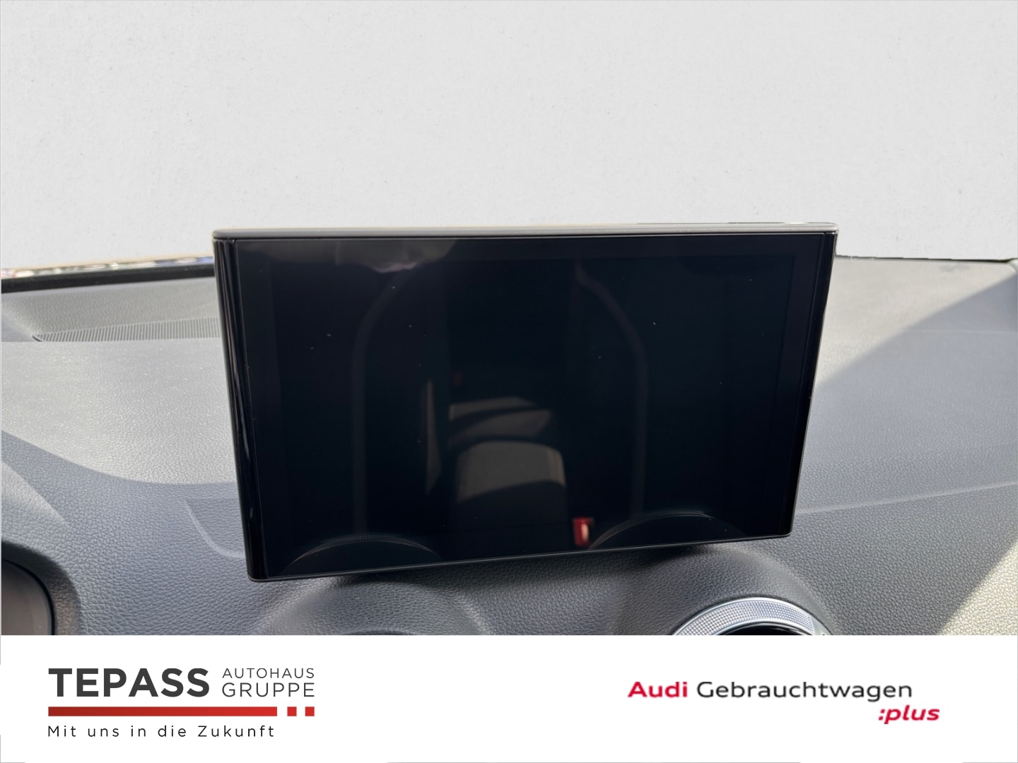 Bild über Audi Q2 advanced 35 TFSI S tronic - für weitere Informationen kontaktieren Sie den Audi Partner