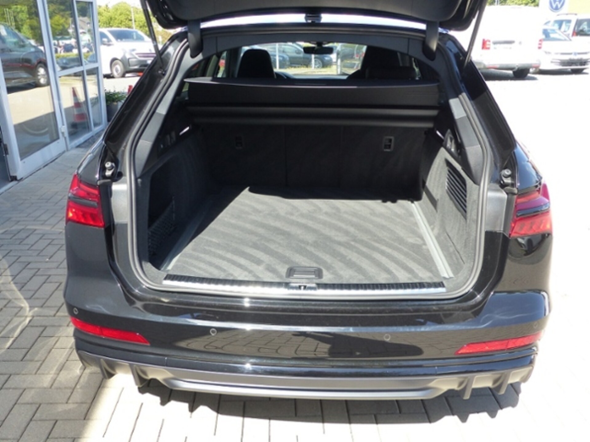 Audi S6 Avant