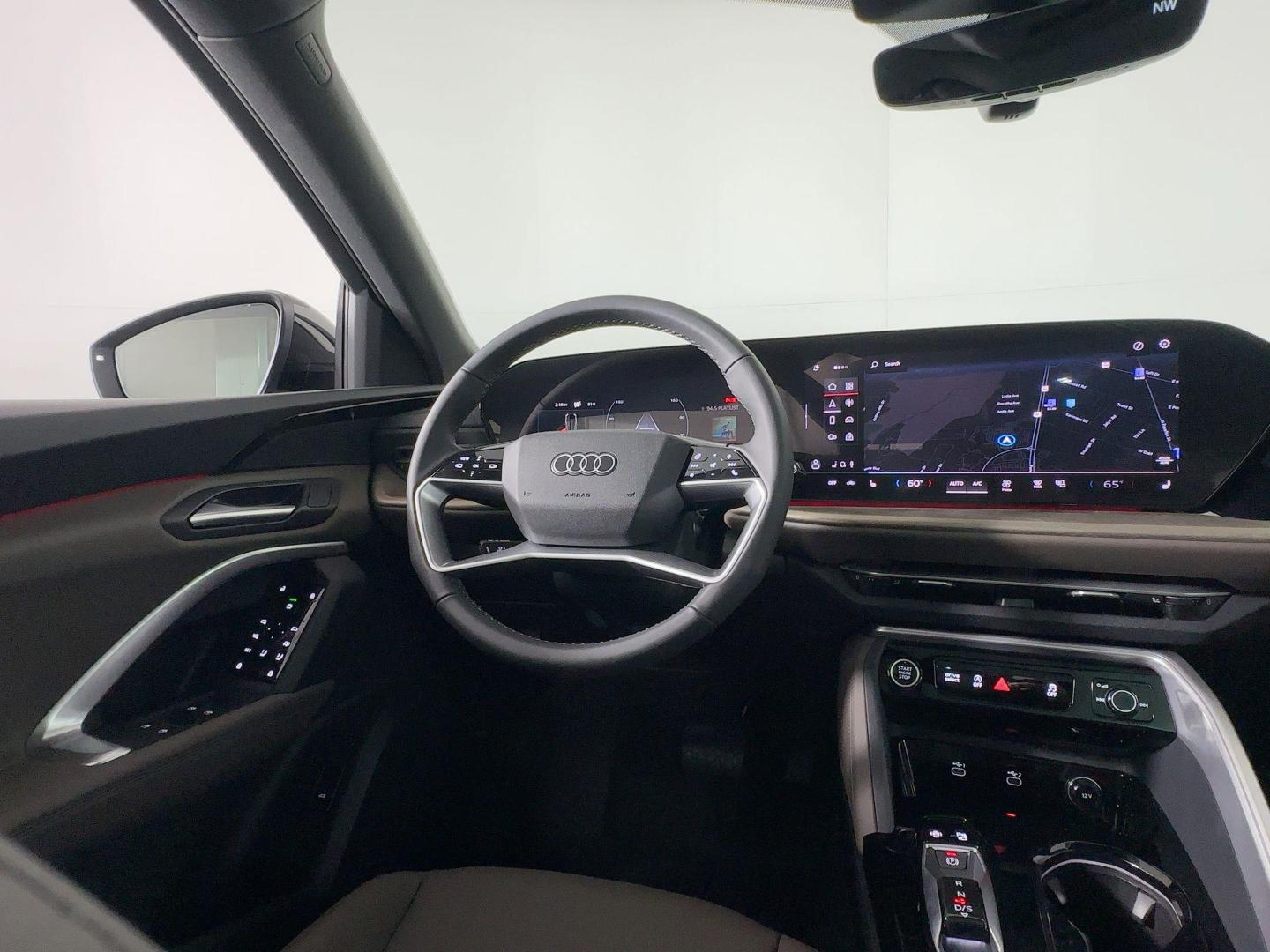 2025 Audi Q5 Premium - Photo 28