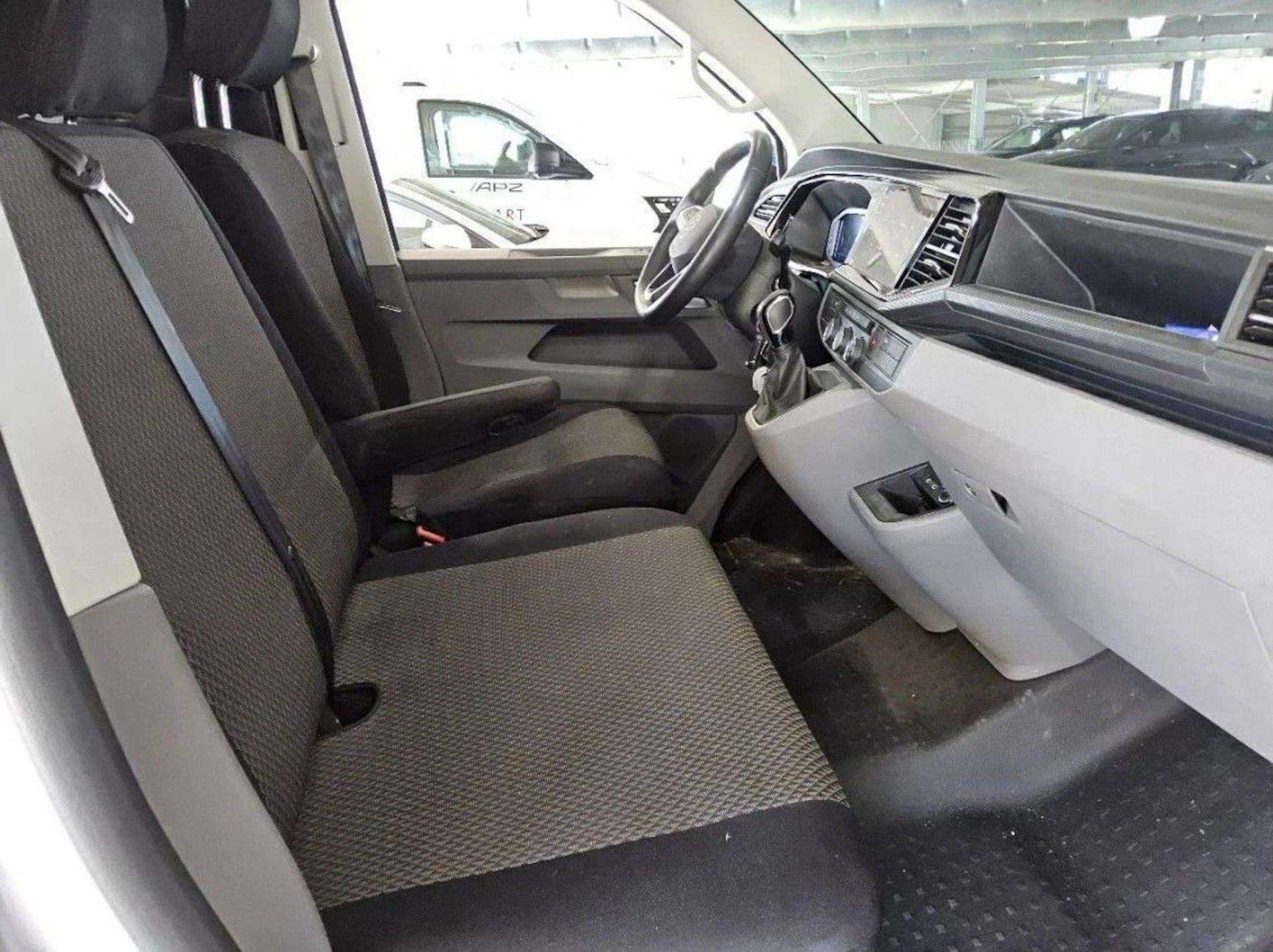 Volkswagen T6.1 Transporter Kasten kurzer Radstand