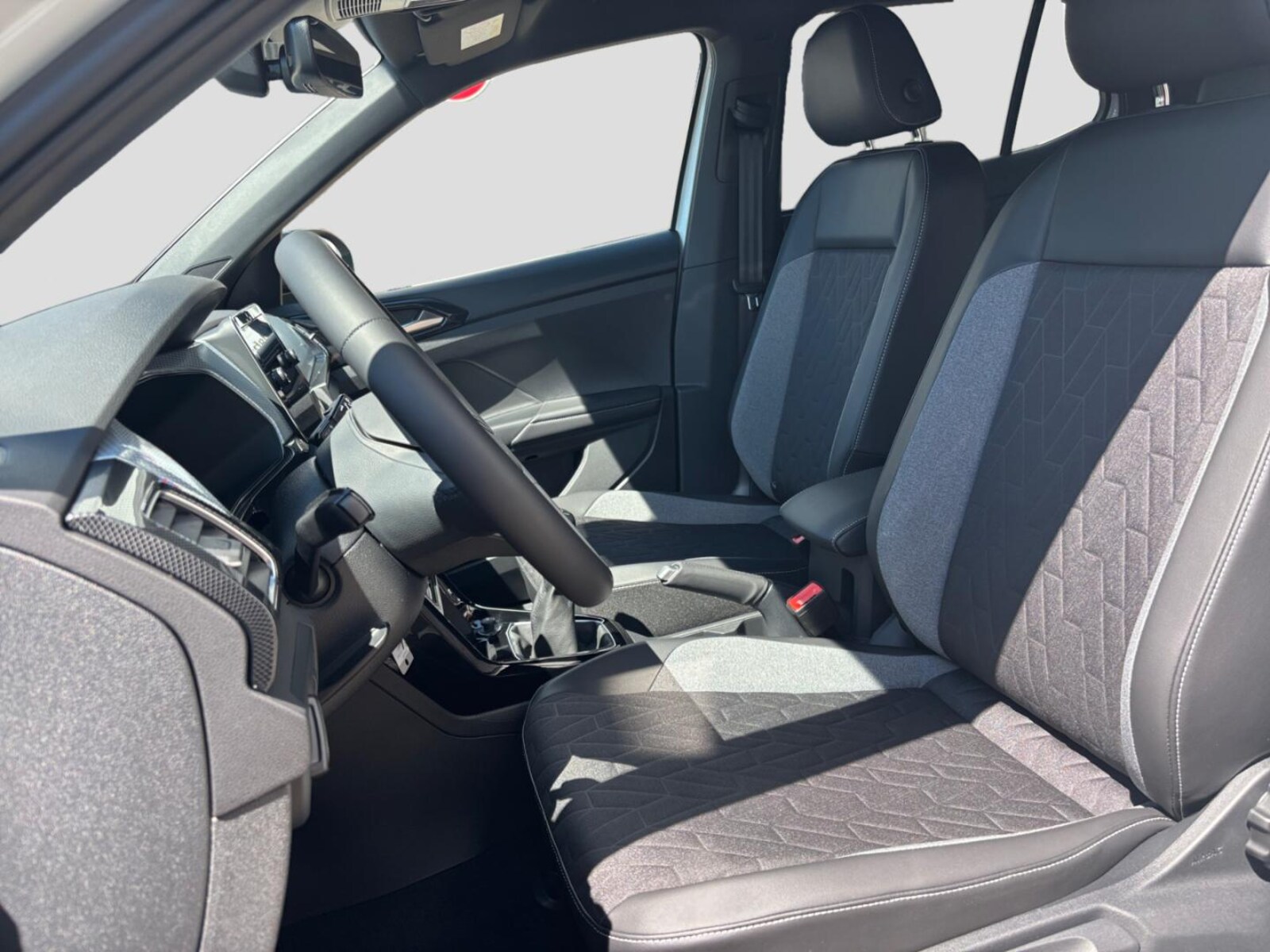 Volkswagen T-Cross – Bild 9