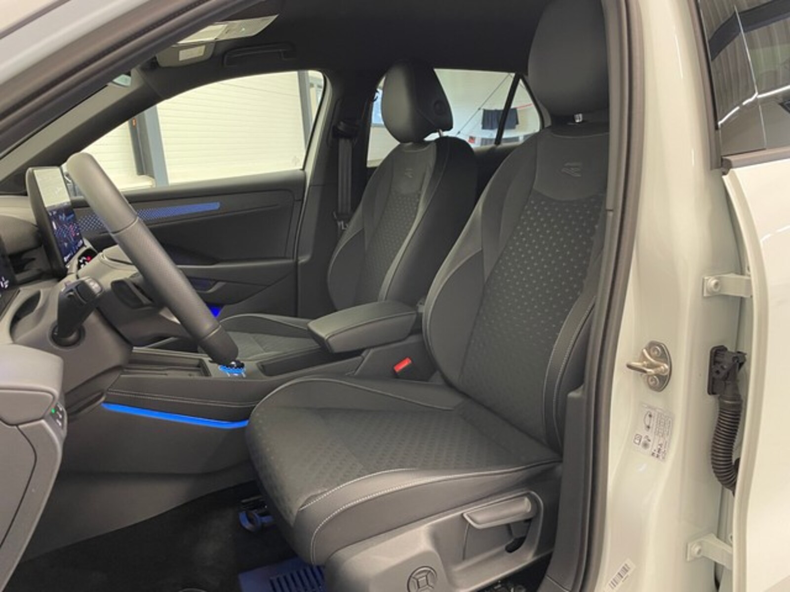 Volkswagen T-Roc – Bild 9