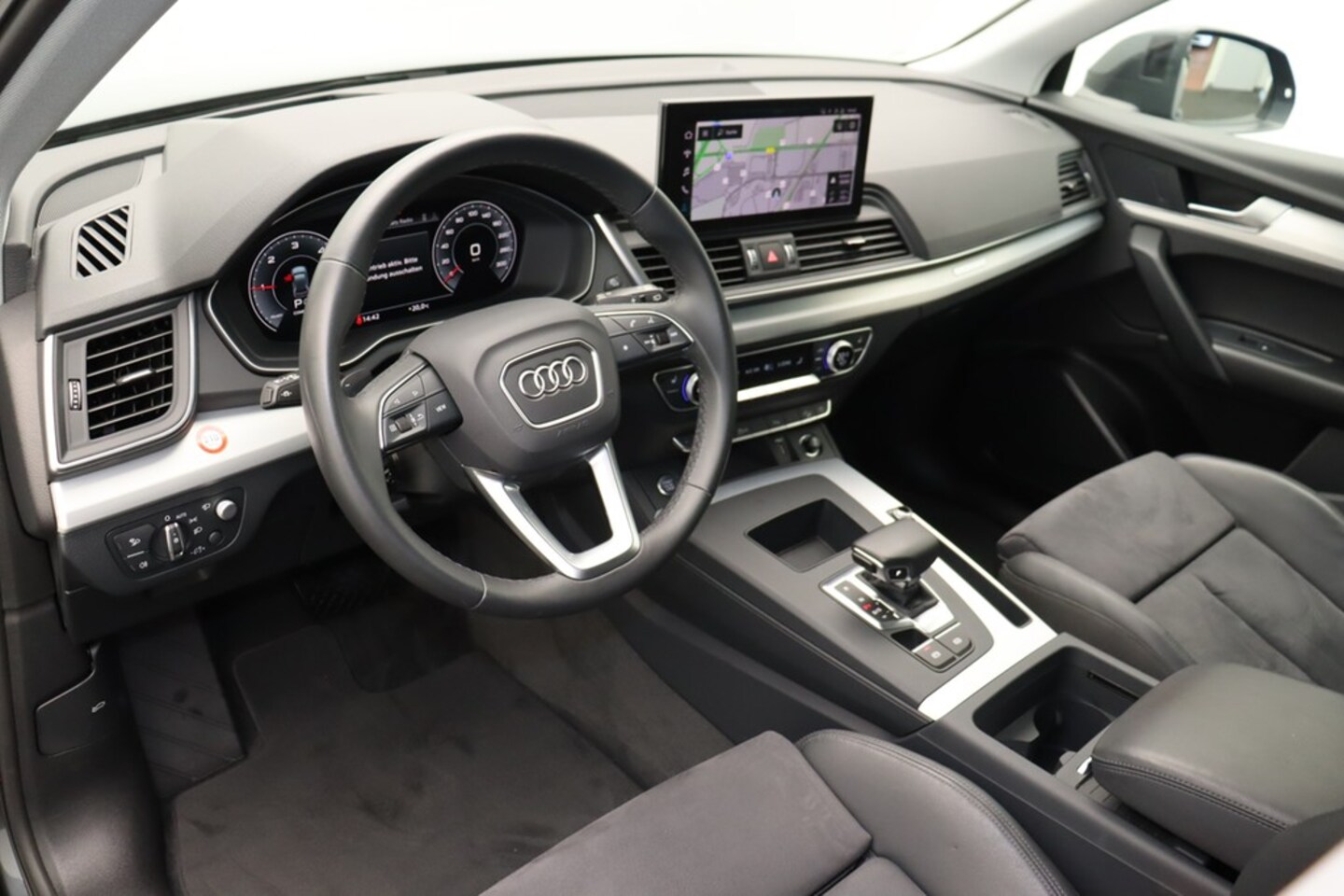Bild über Audi Q5 40 TDI quattro S tronic - für weitere Informationen kontaktieren Sie den Audi Partner