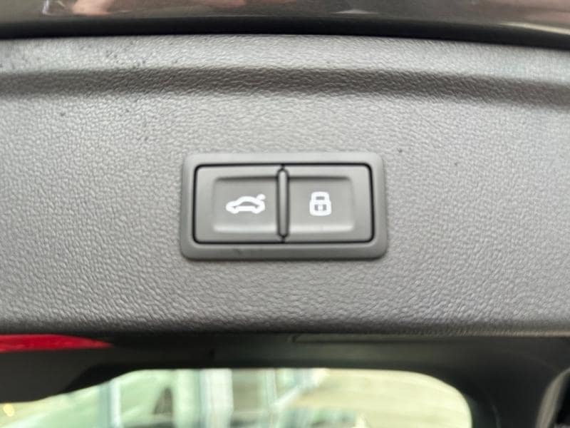 Image about Audi A3 Sportback TFSI e S line 40 TFSI e 150 kW (204 ch) S tronic