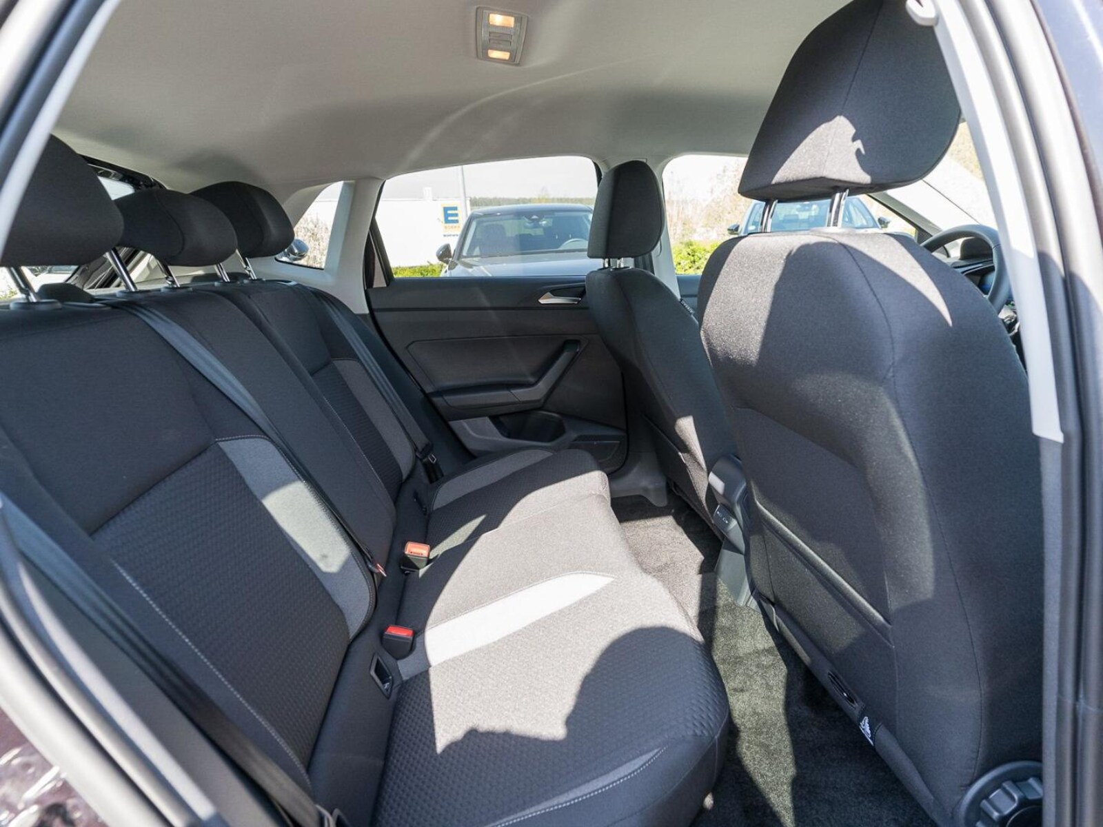 Volkswagen Polo – Bild 9