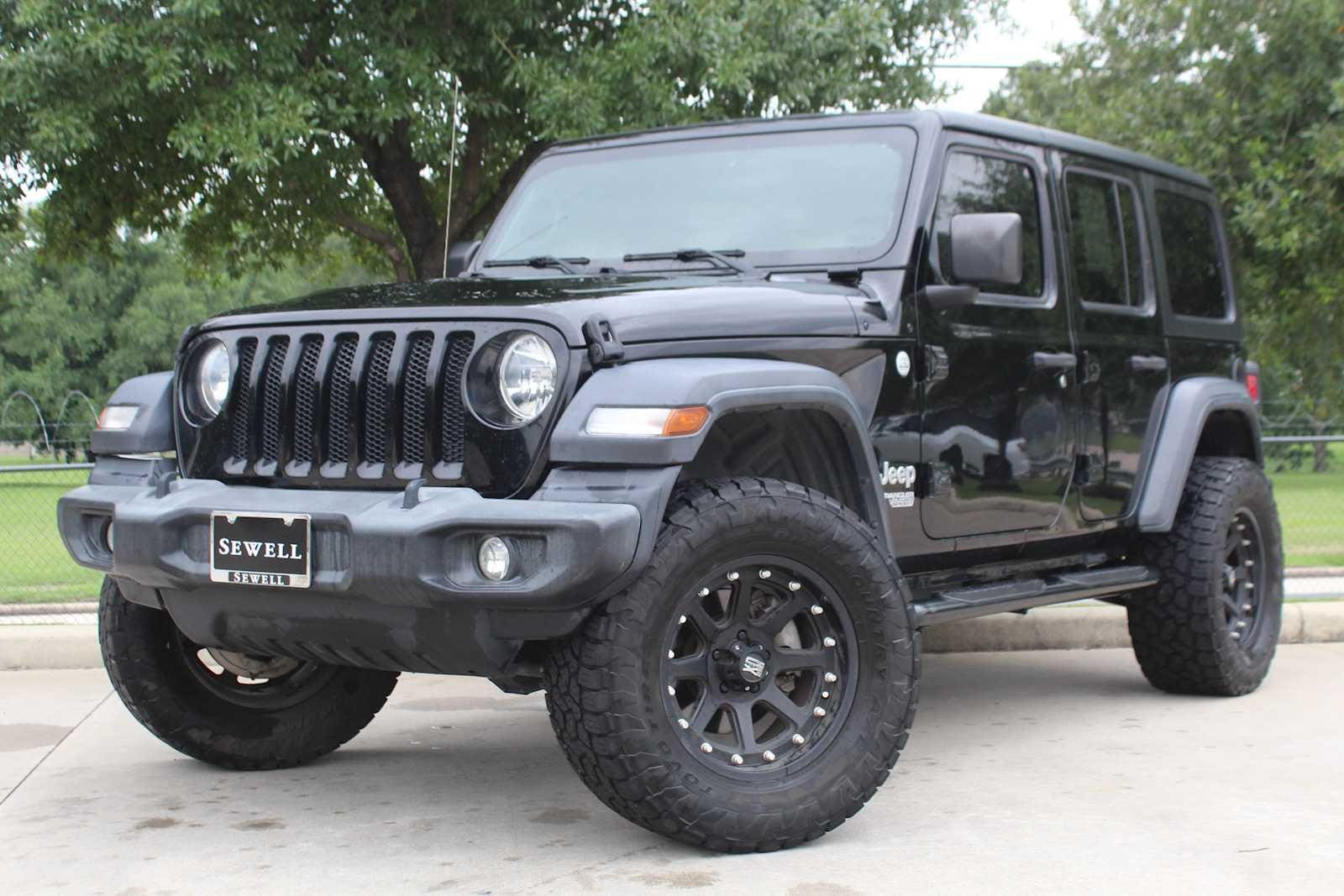 2019 Jeep Wrangler Sport S's photo